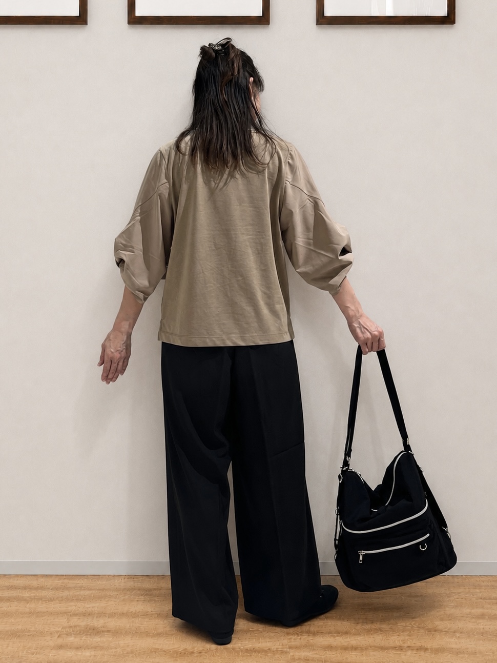 まつみさんの「SHOO･LA･RUE｜【S-LL/洗濯機可/二の腕カバー】楽に上品見え ツイストスリーブトップス」を使ったコーディネート