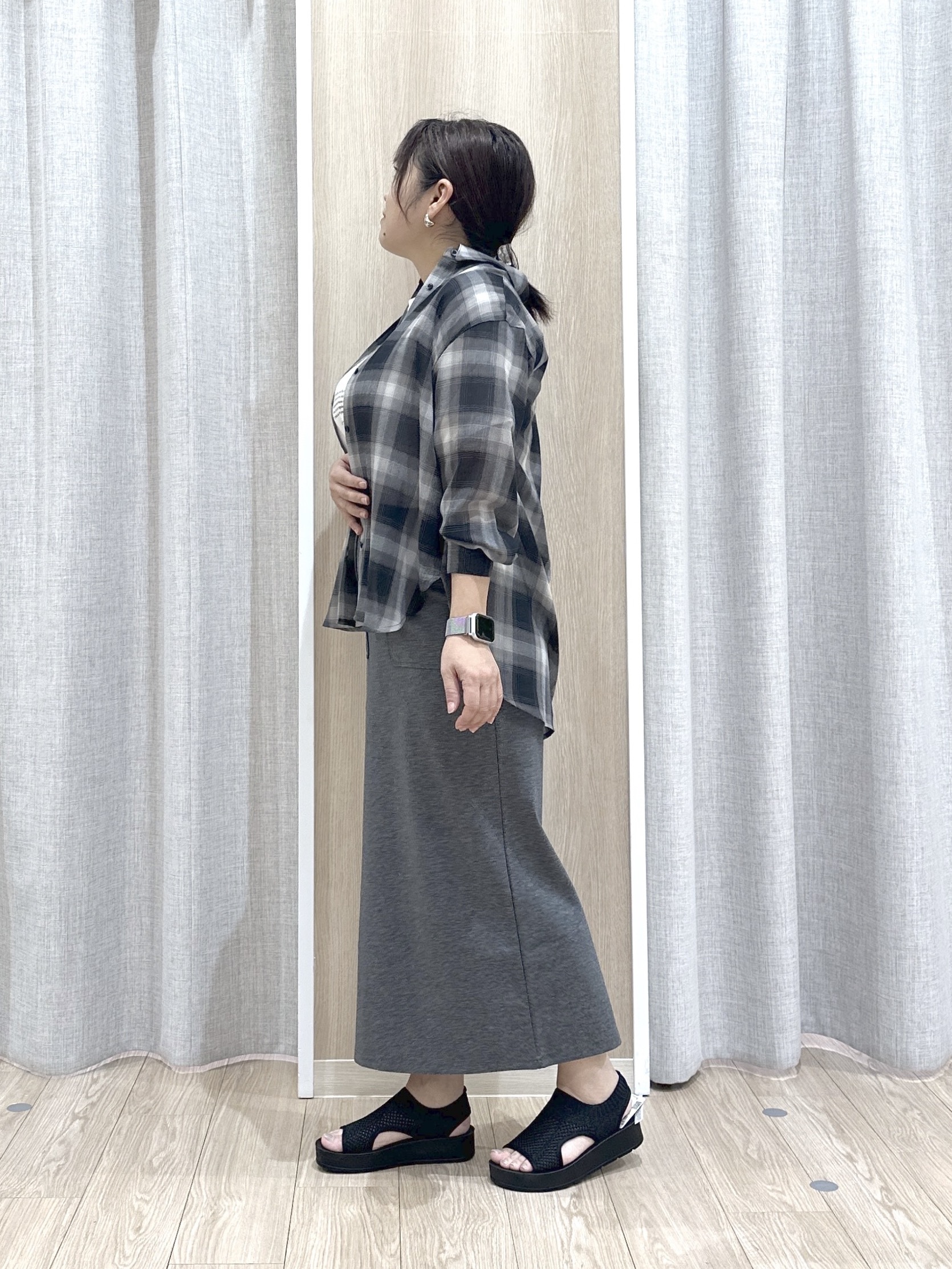 naoさんの「grove｜シアーオンブレチェックシャツ」を使ったコーディネート