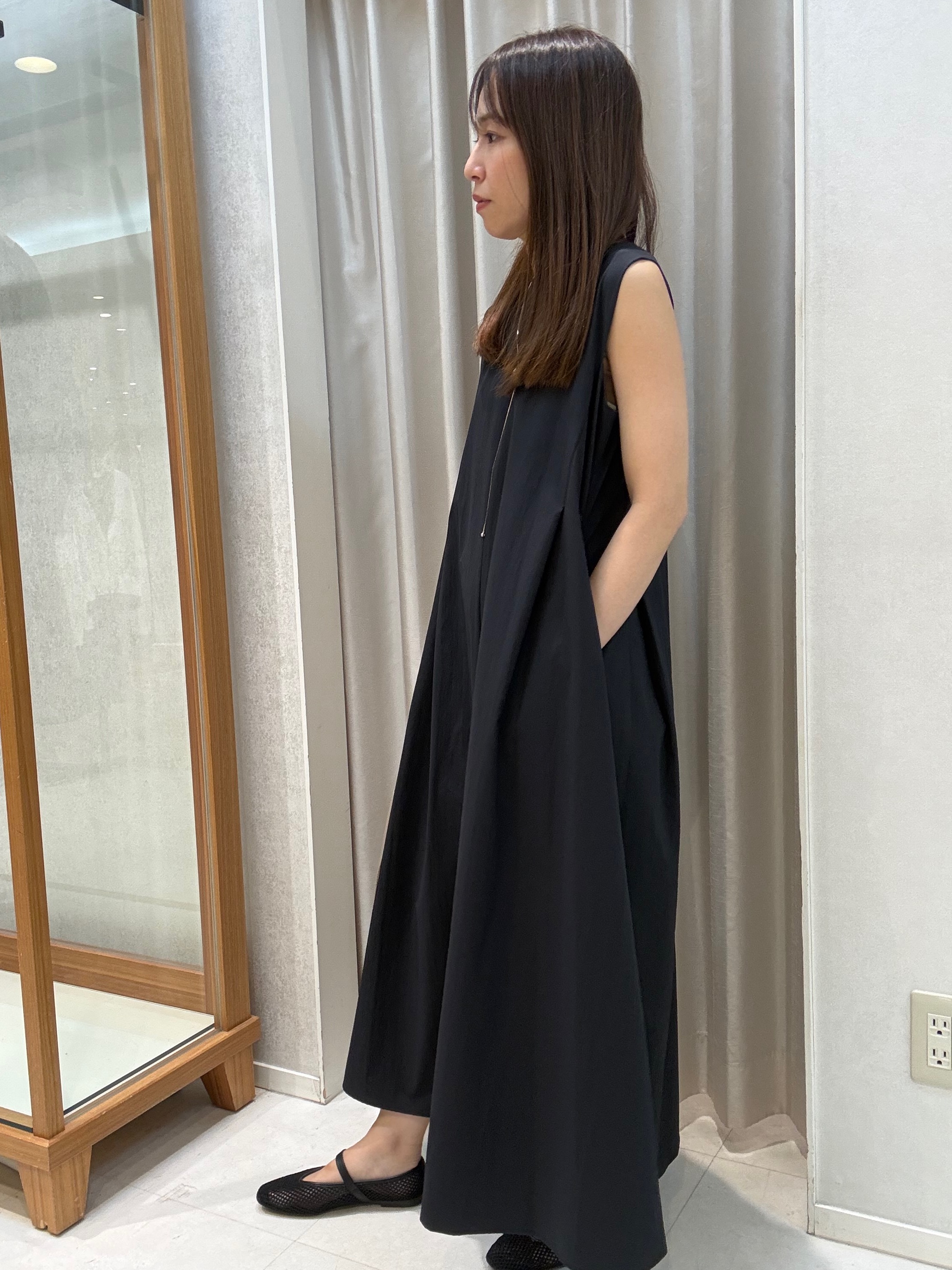 kanaさんの「UNTITLED｜【残暑も快適/接触冷感/UVカット/吸水速乾】Aラインロングワンピース」を使ったコーディネート