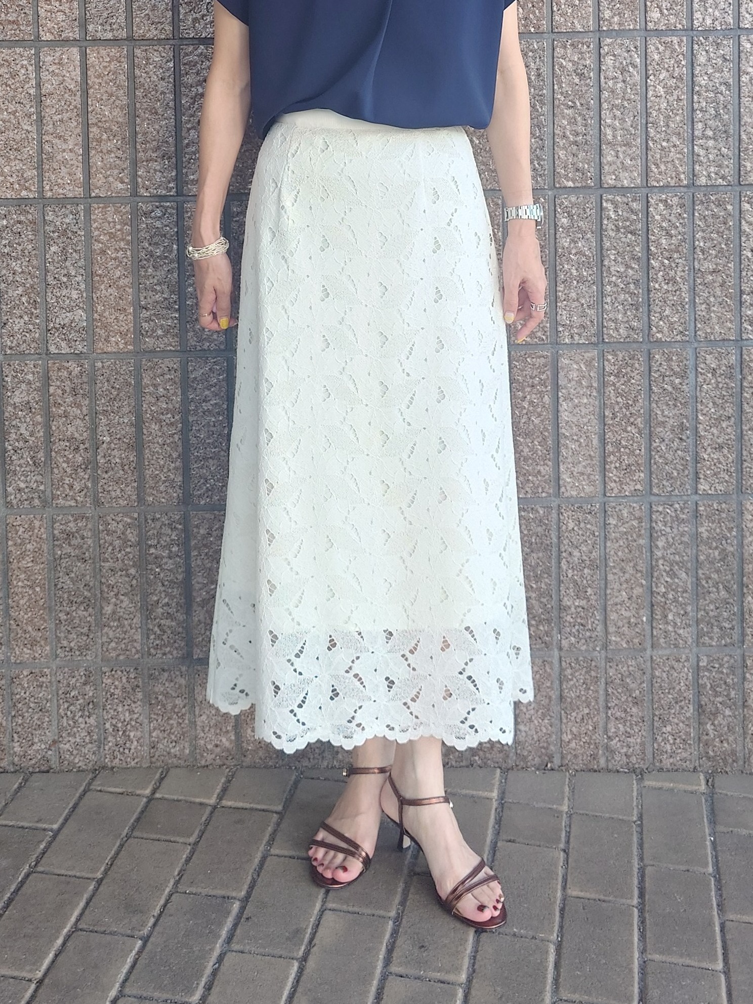 MUTSUKOさんの「UNTITLED｜【セットアップ可/UVカット】エアリークールブラウス」を使ったコーディネート
