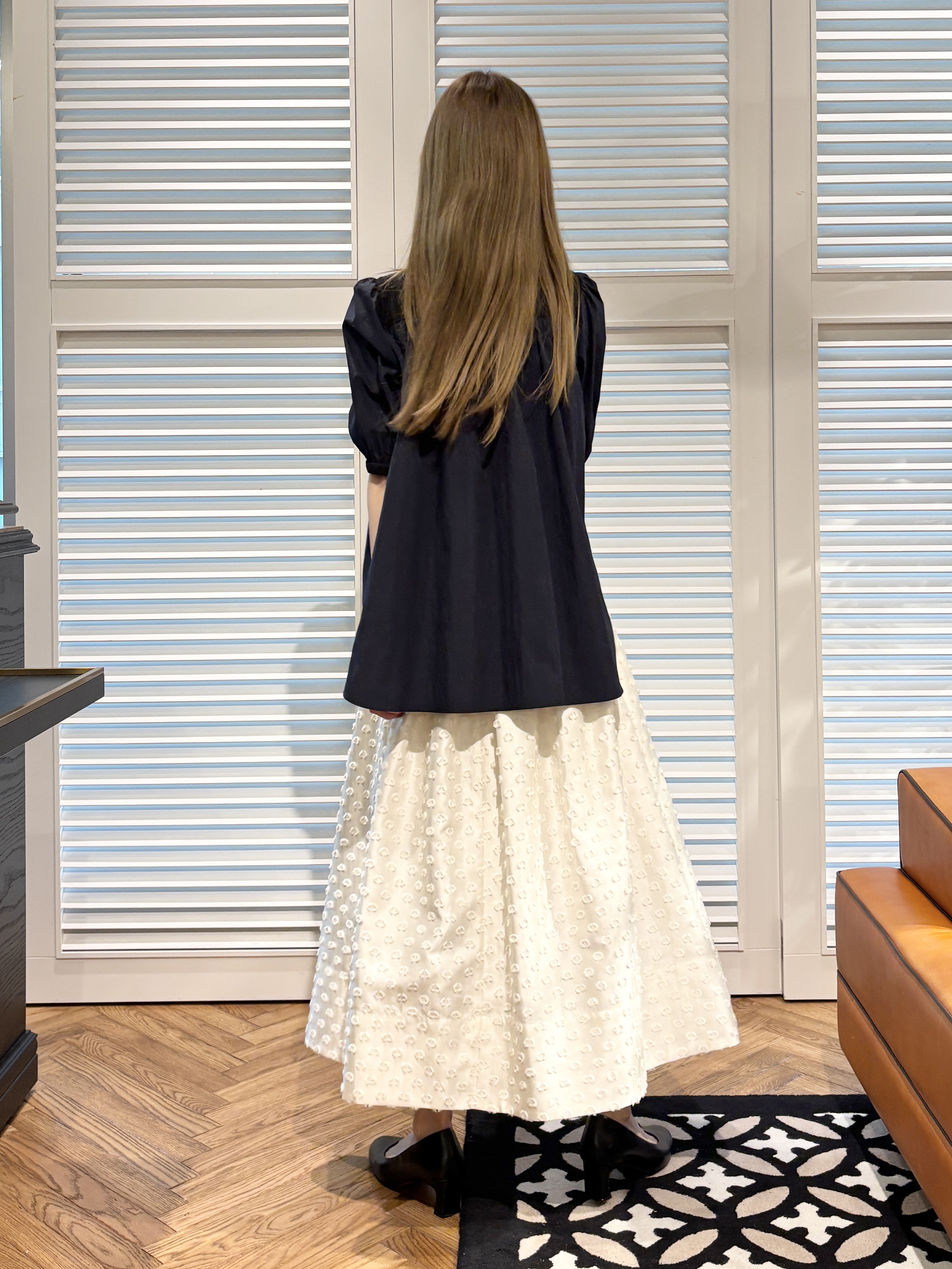 清水夏姫さんの「DRESSTERIOR｜【STORY11月号掲載】アーチフィットレザーパンプス」を使ったコーディネート