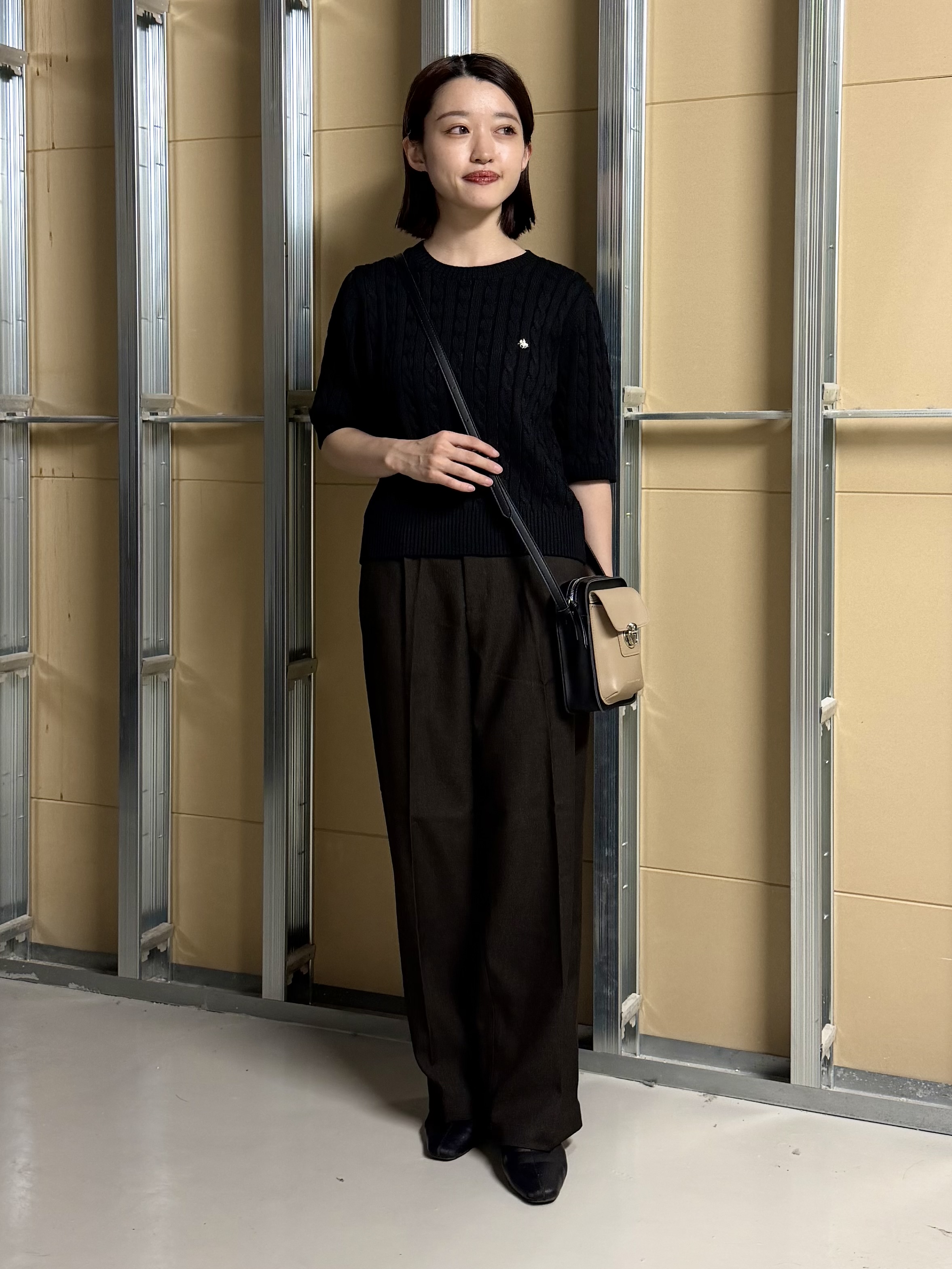 sahoさんの「THE SHOP TK｜POLO BCS/ケーブル5分袖ニット」を使ったコーディネート