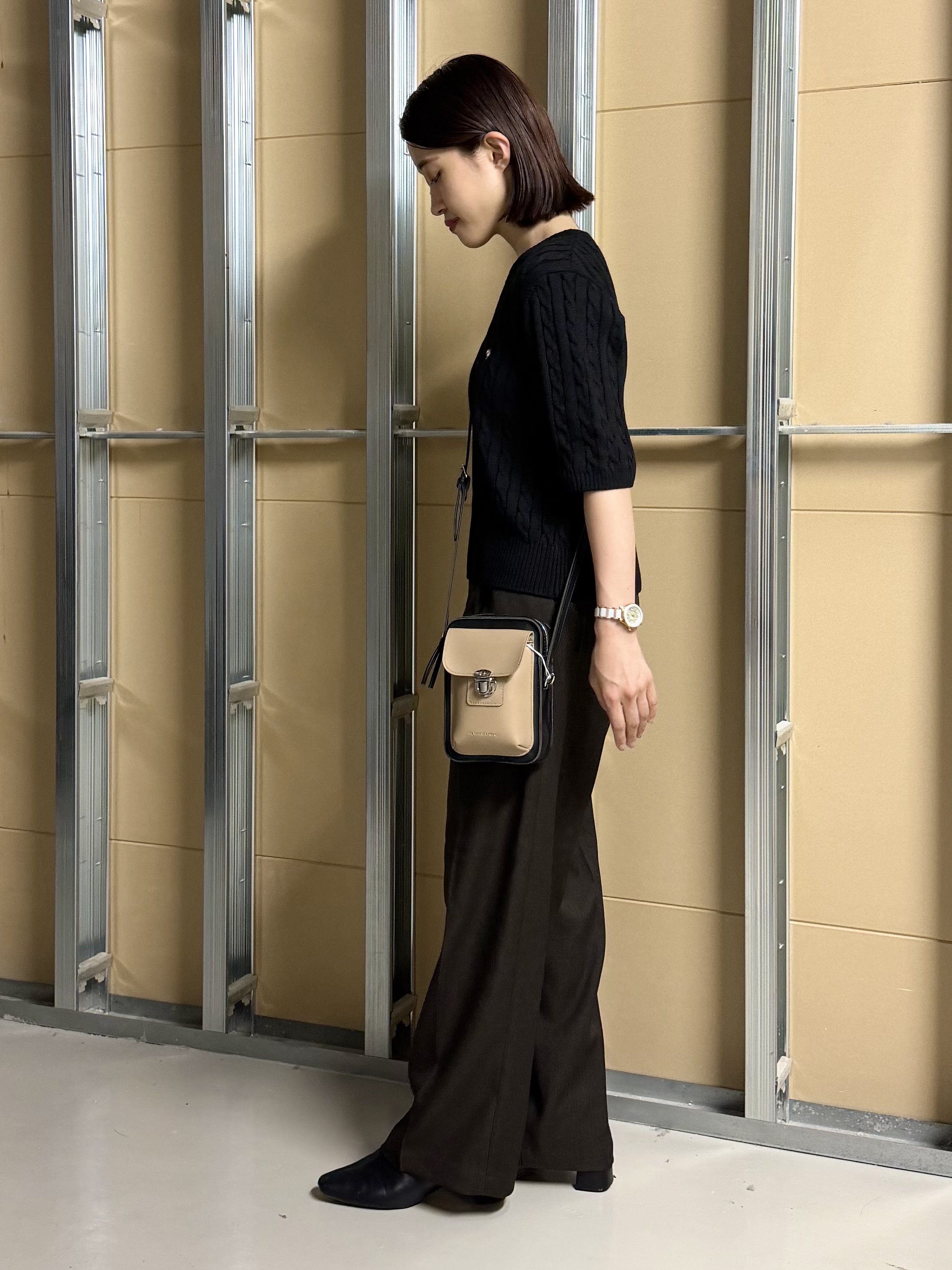 sahoさんの「THE SHOP TK｜POLO BCS/ケーブル5分袖ニット」を使ったコーディネート