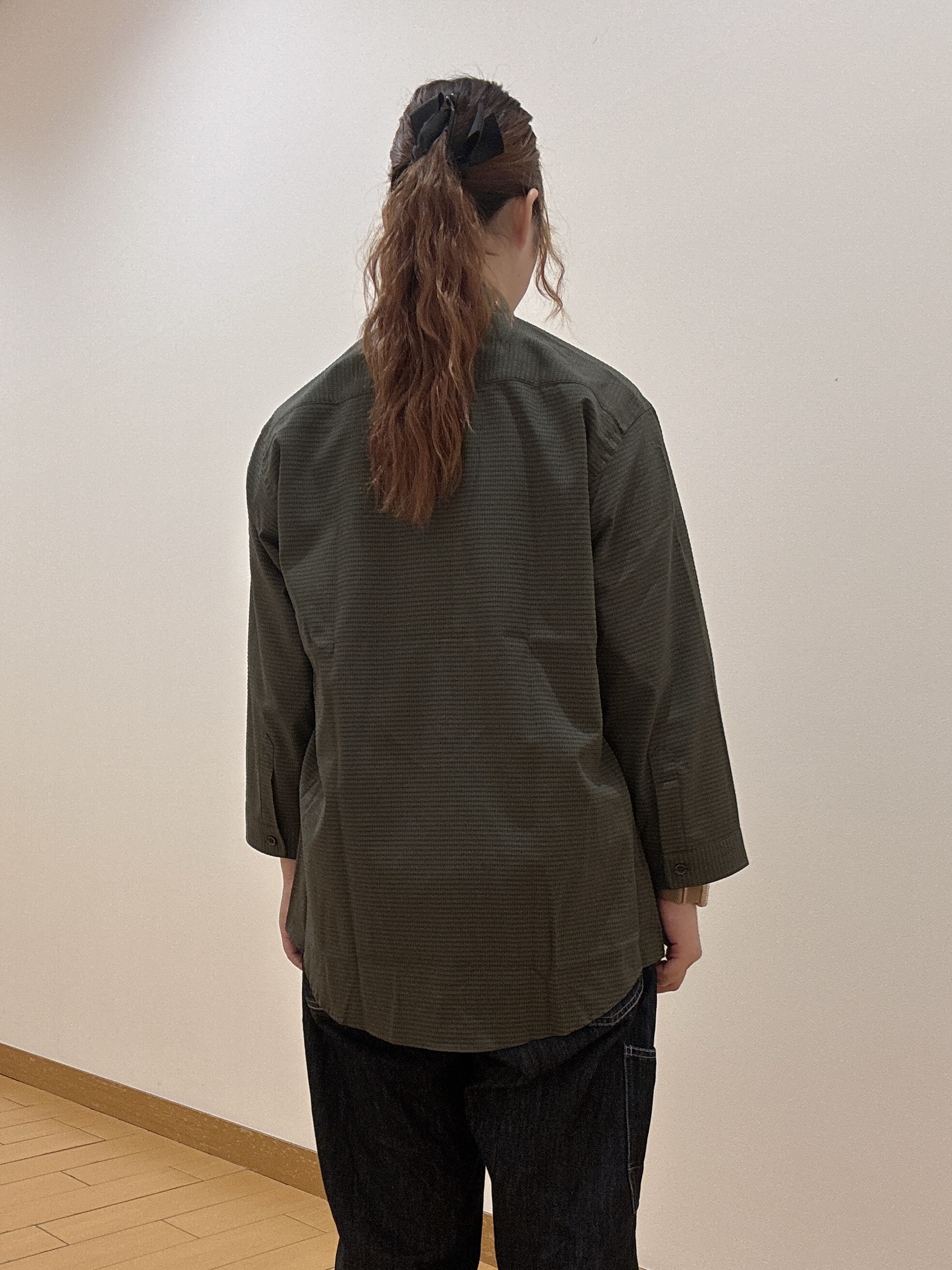 ヒナさんの「TAKEO KIKUCHI｜【汗染み軽減/接触冷感】フェイクレイヤード ワンポイント刺繍Ｔシャツ」を使ったコーディネート