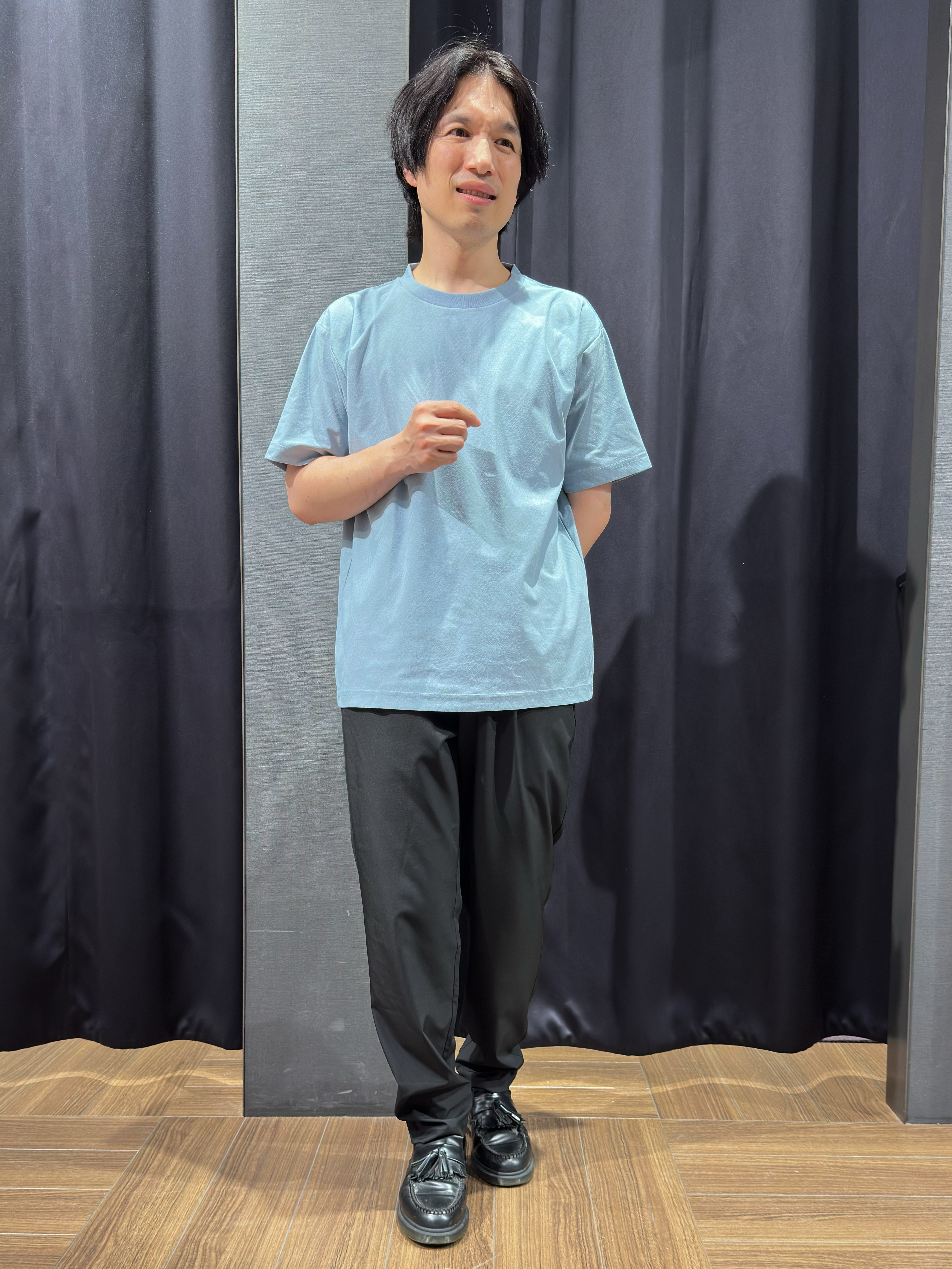 tomoyaさんの「THE SHOP TK｜【接触冷感／吸水速乾／UVカット】パーフェクテック リンクス柄 半袖Tシャツ」を使ったコーディネート