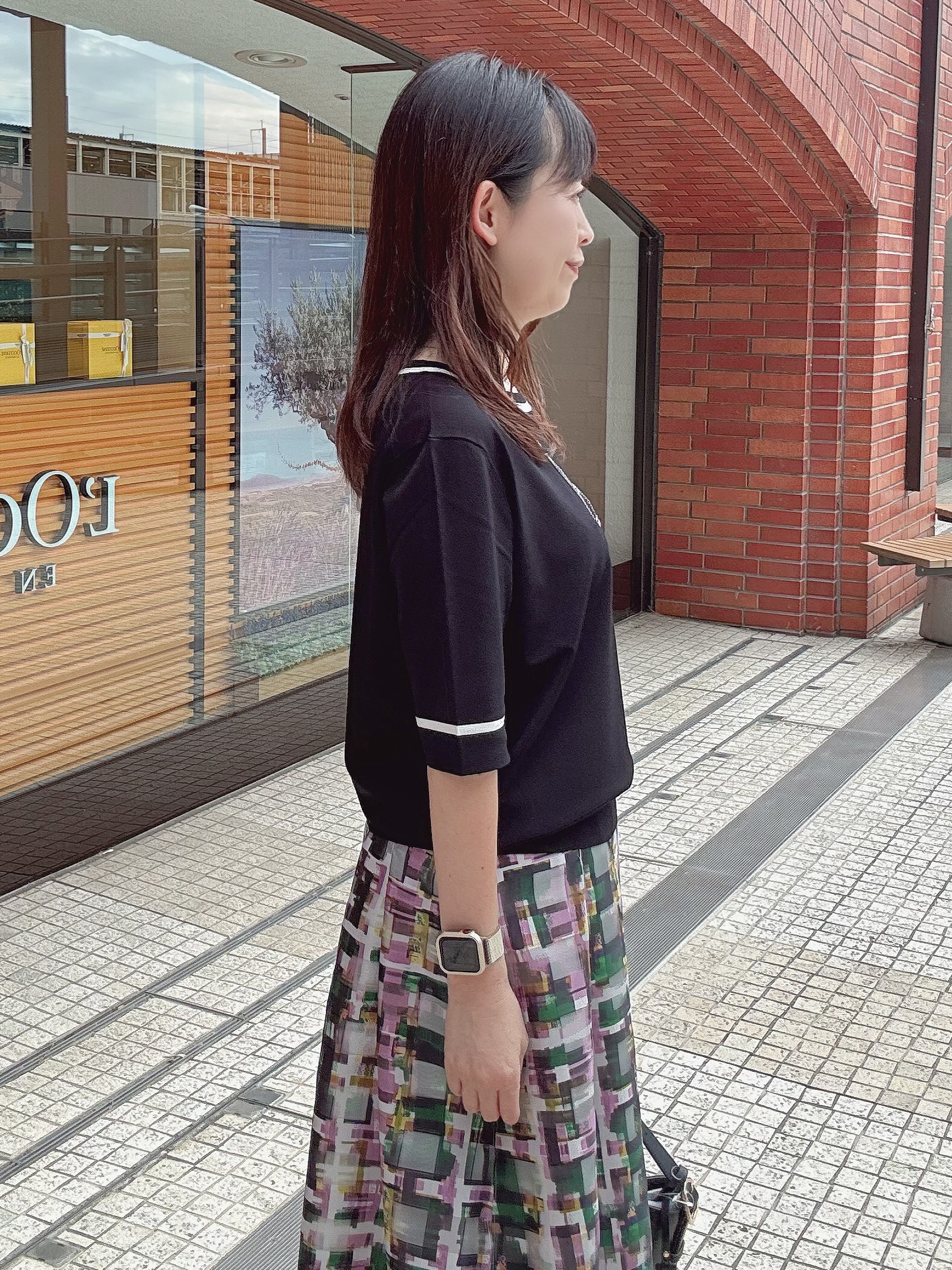 makiさんの「UNTITLED｜【アンサンブル可/きれいめ/通勤】コンパクト5分袖ニット」を使ったコーディネート