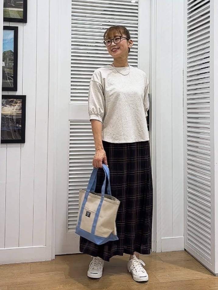 Yasucoさんの「Dessin｜【高レビュー/洗える/XS-L】バックヘンリーミニ裏毛 5分袖」を使ったコーディネート
