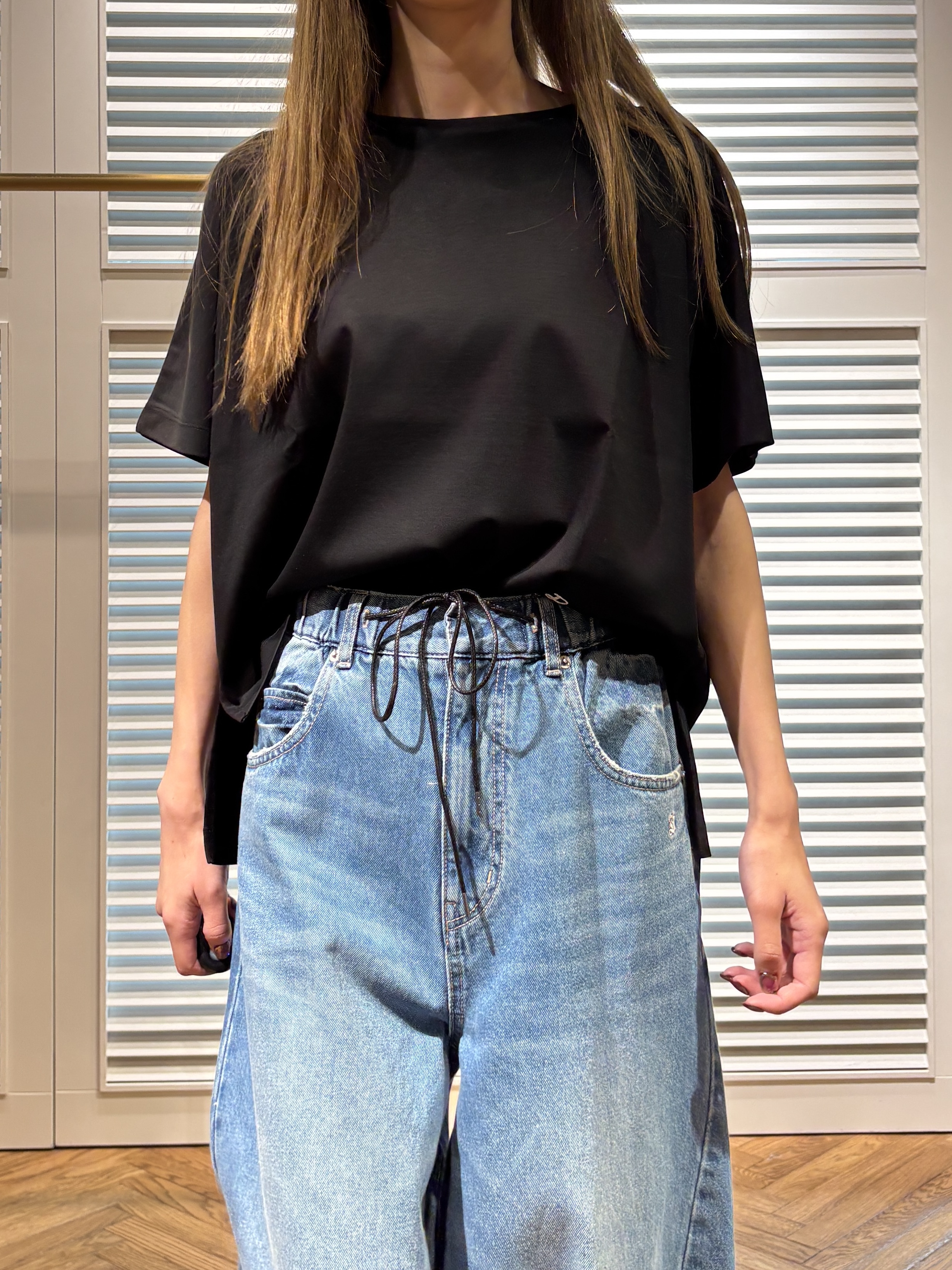 清水夏姫さんの「DRESSTERIOR｜【STORY11月号掲載】アーチフィットレザーパンプス」を使ったコーディネート