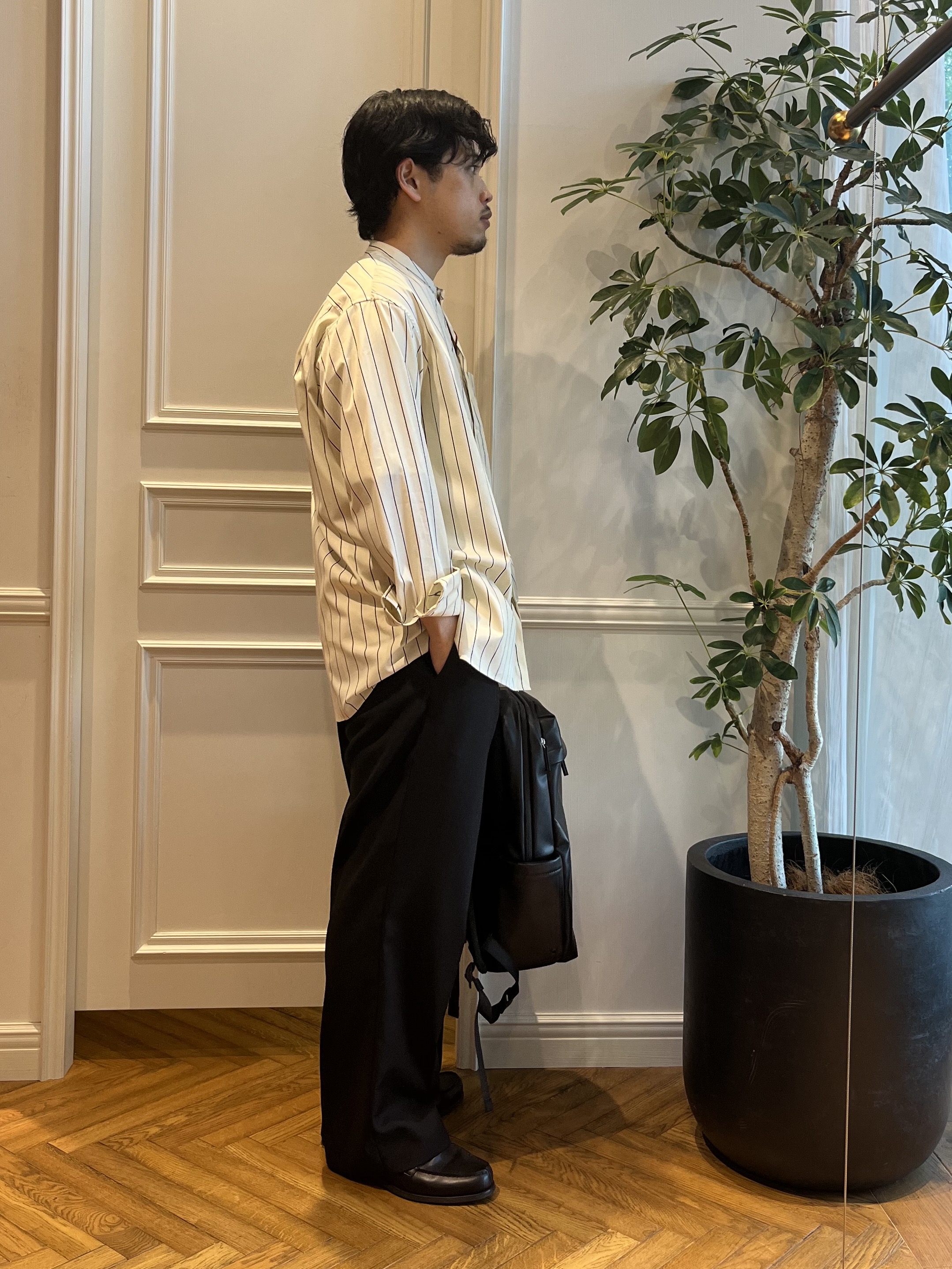 Tokuさんの「DRESSTERIOR｜【日本製】バンドカラー ストライプシャツ」を使ったコーディネート