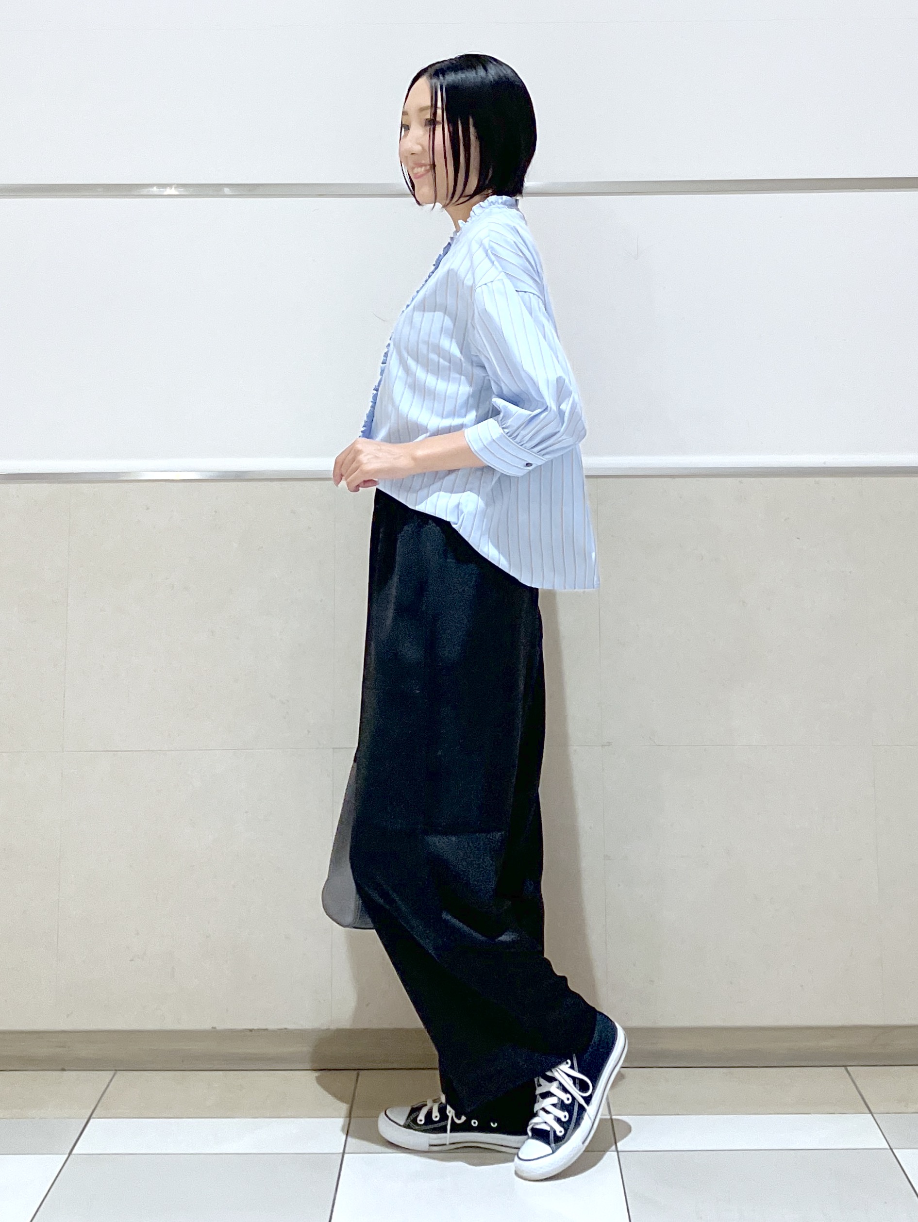 eriko さんの「Dessin｜【UVカット】ストライプフリルブラウス6分袖」を使ったコーディネート