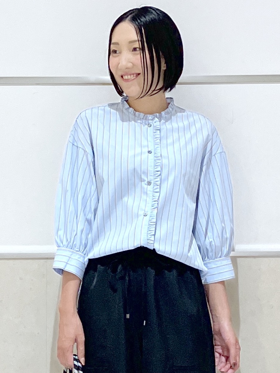 eriko さんの「Dessin｜【UVカット】ストライプフリルブラウス6分袖」を使ったコーディネート