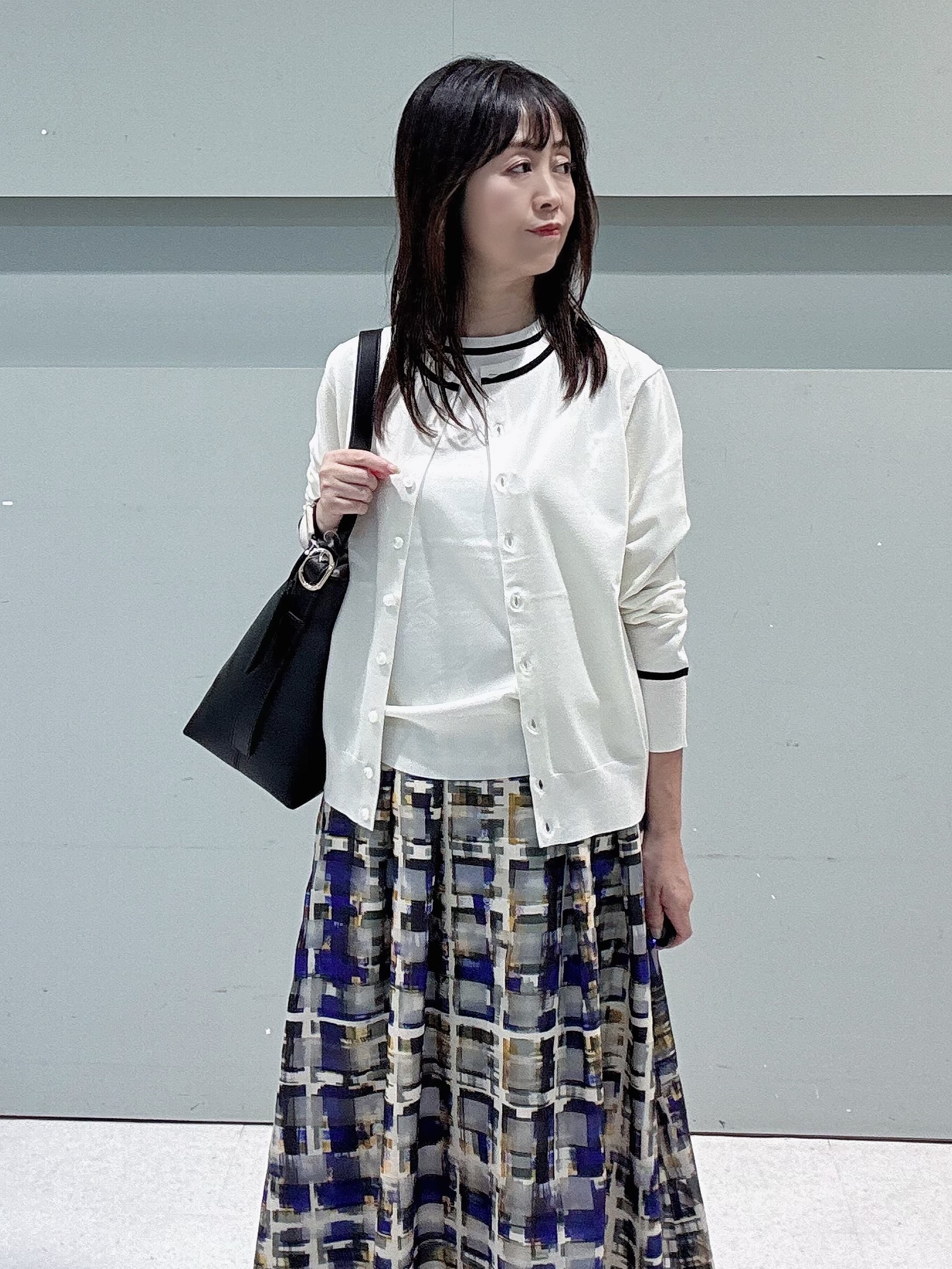 makiさんの「UNTITLED｜【アンサンブル可能/秋羽織り】コンパクトニットカーディガン」を使ったコーディネート