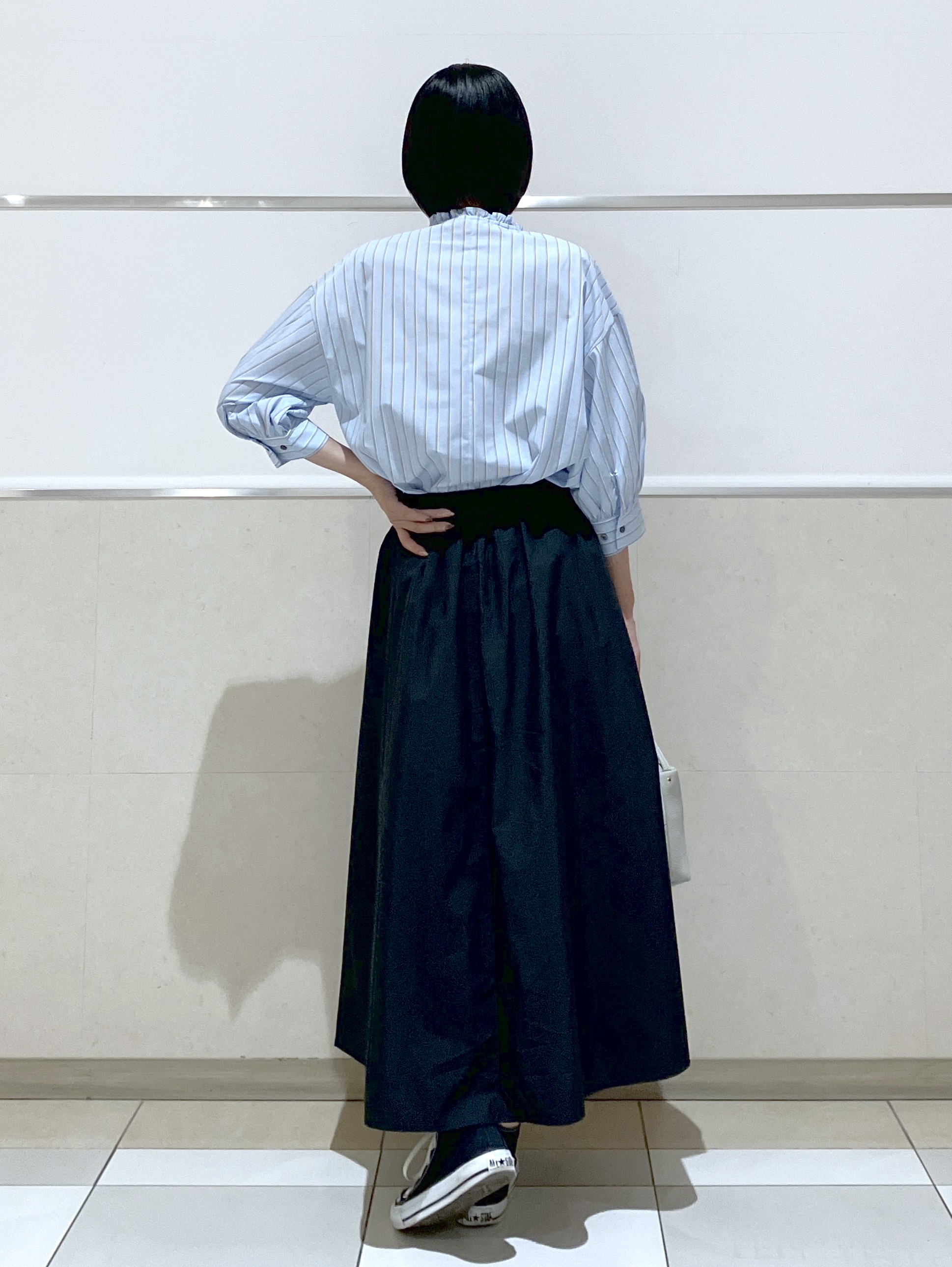 eriko さんの「Dessin｜【高レビュー/シワになりにくい/洗濯機OK】ストライプフリルブラウス6分袖」を使ったコーディネート