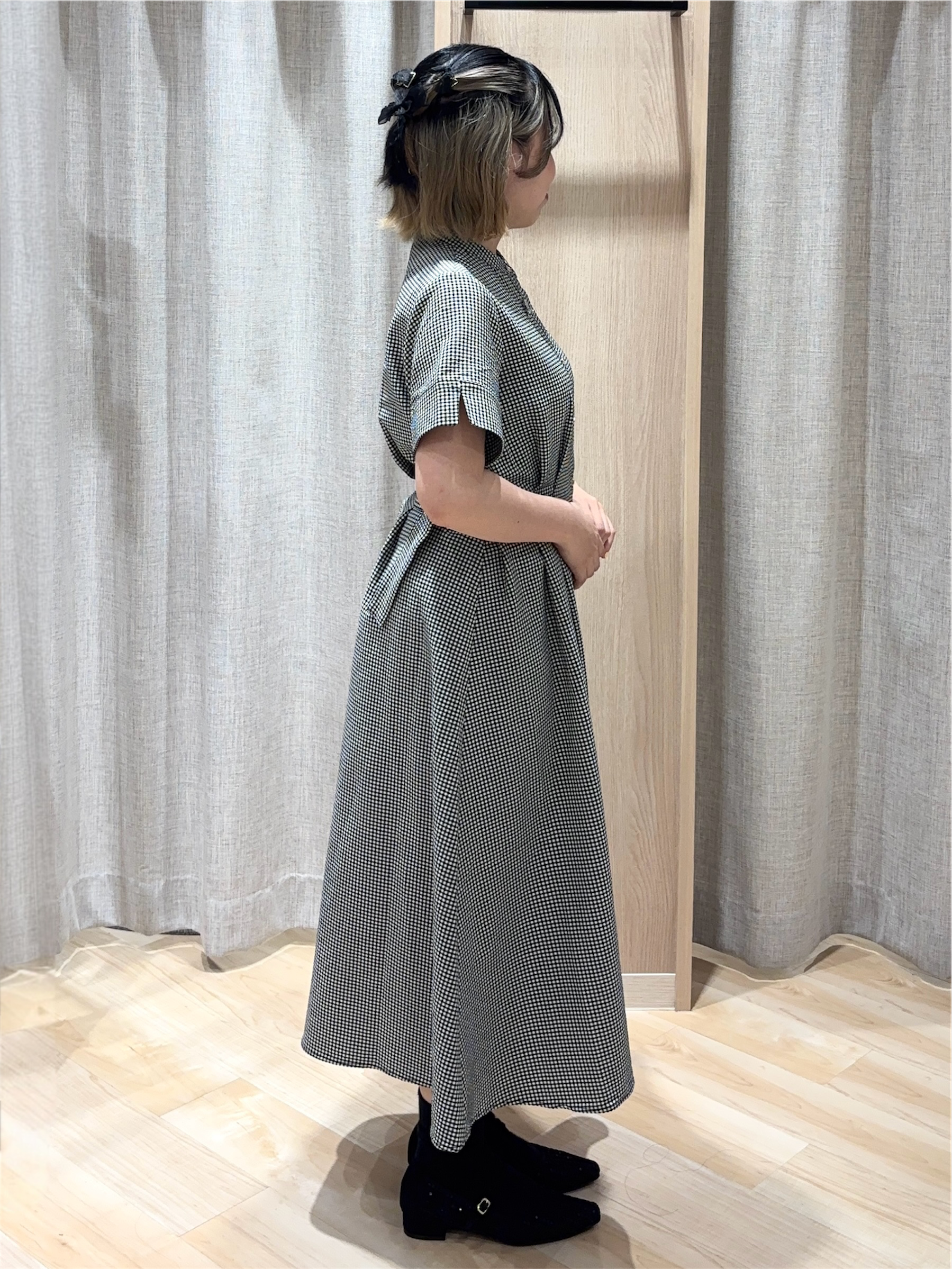  𝐦𝐢𝐨 さんの「grove｜【低身長さんも選べる着丈/UV・シワになりにくいetc】涼やかさも、きちんとも叶うワンピース」を使ったコーディネート