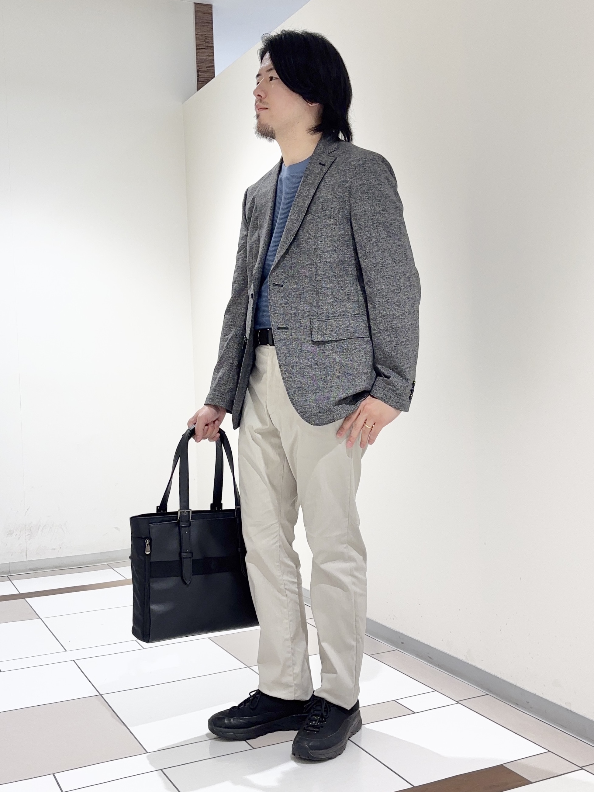 及川さんの「TAKEO KIKUCHI｜【抗菌防臭】COOL DOTS（R）ドビープリント ジャケット」を使ったコーディネート