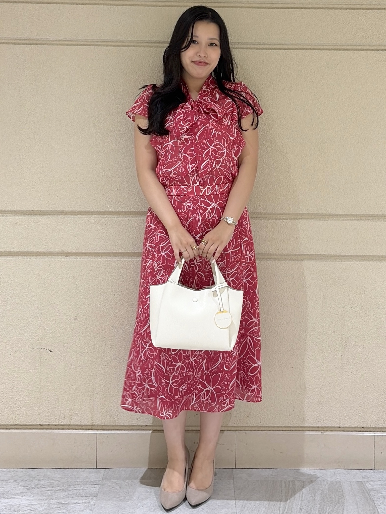 Momokaさんの「COUP DE CHANCE｜【手洗い可／日本製】フラワーリボンブラウス」を使ったコーディネート