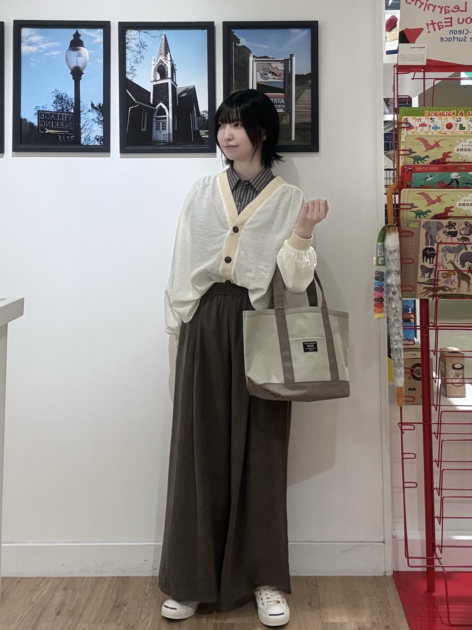 三浦りおんさんの「Dessin｜【秋羽織り/洗濯機OK】ギャザースリーブストライプシャツ6分袖」を使ったコーディネート