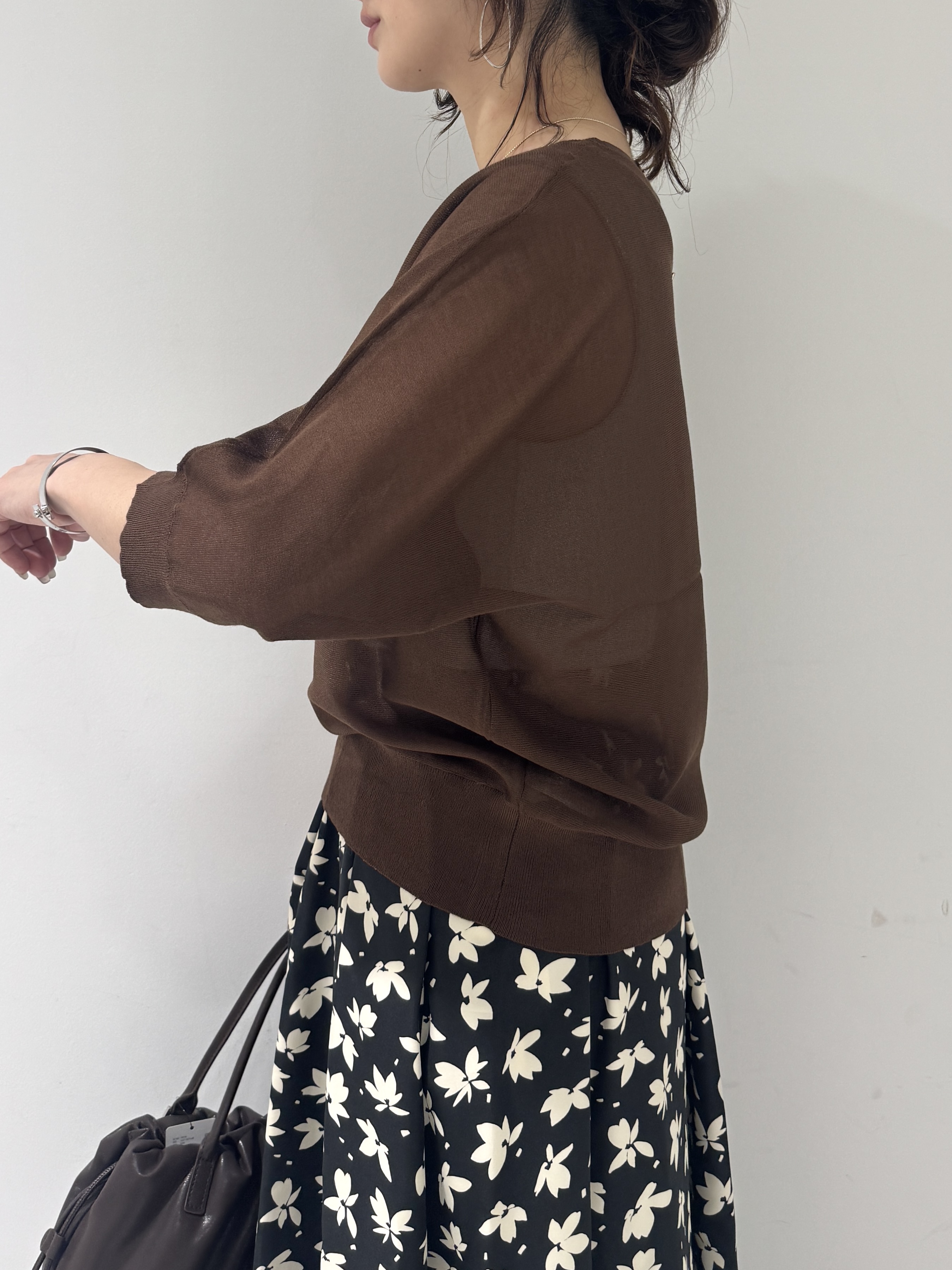 そんさんの「INDIVI｜【体型カバー／洗える】シアードルマンニット」を使ったコーディネート