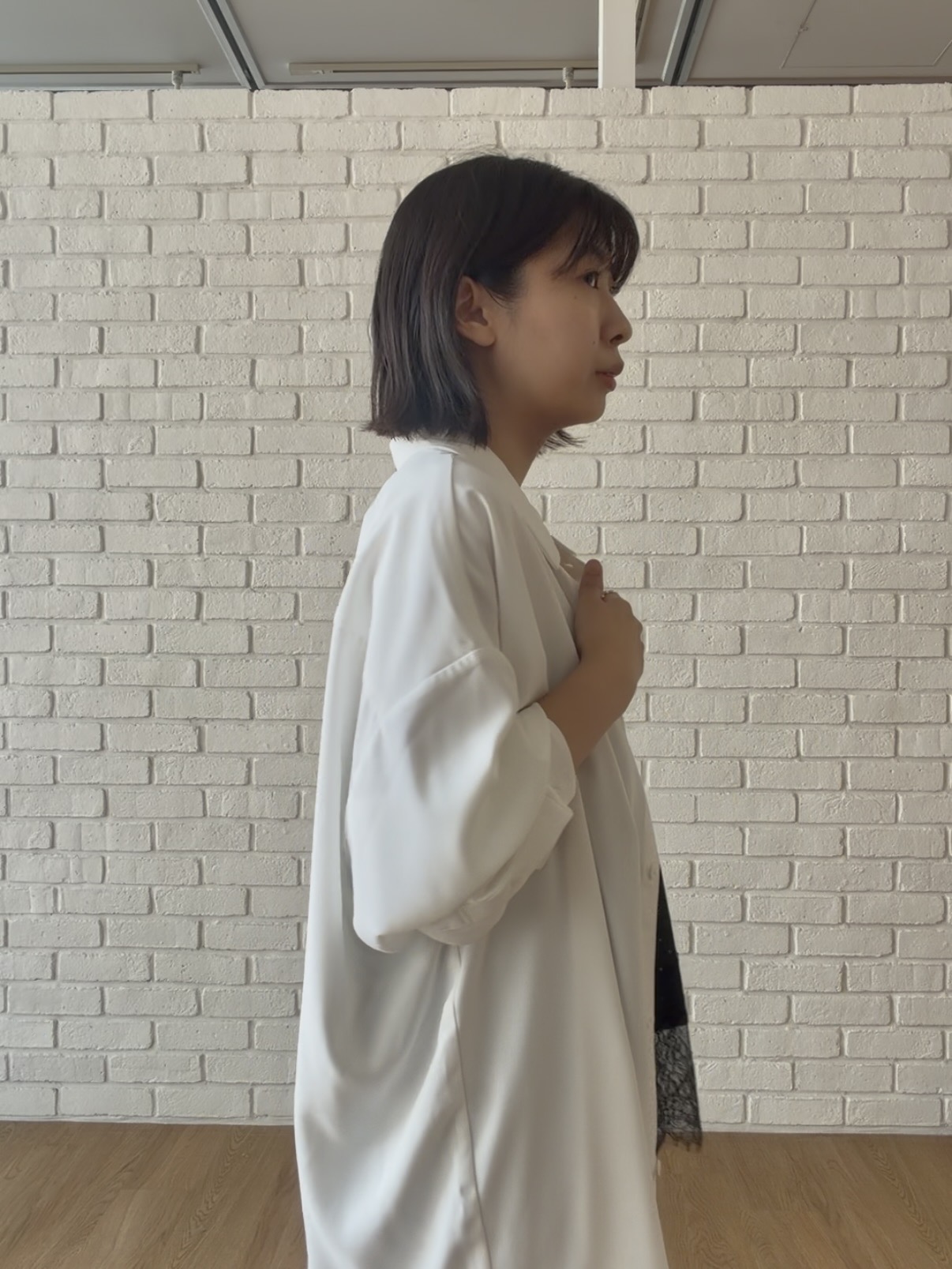 abeさんの「tk.TAKEO KIKUCHI｜【選べる7色】トロミドレープカラーシャツ/トロミ/梨地/7色/レギュラーカラー/長袖」を使ったコーディネート