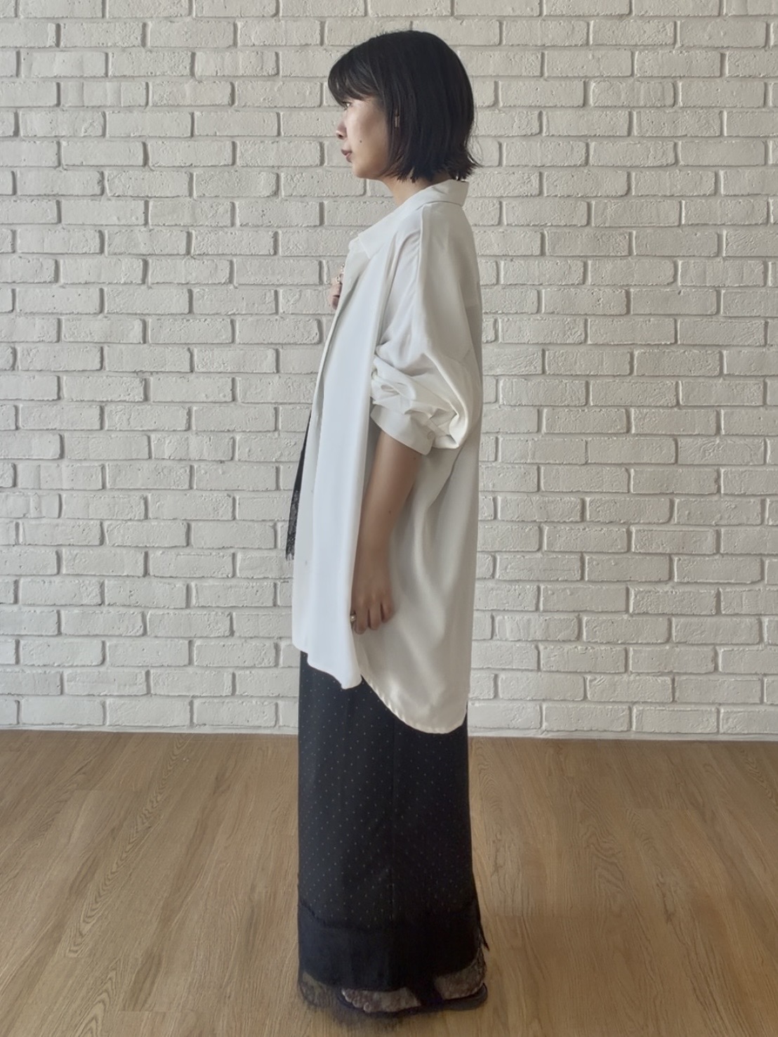 abeさんの「tk.TAKEO KIKUCHI｜【選べる7色】トロミドレープカラーシャツ/トロミ/梨地/7色/レギュラーカラー/長袖」を使ったコーディネート