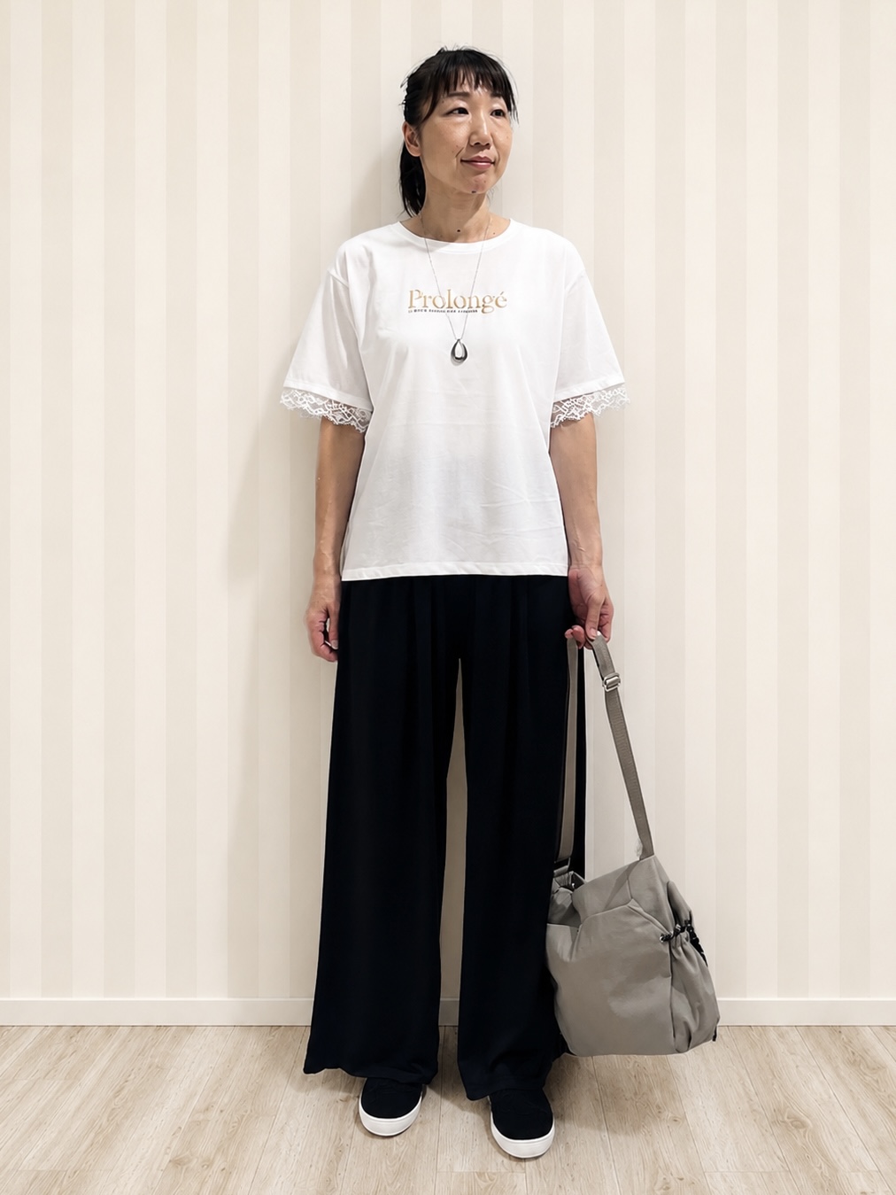 まつみさんの「SHOO･LA･RUE｜【通気性〇/S-LL/洗濯機可】さらりと心地よい。ノーカラーシャツ」を使ったコーディネート