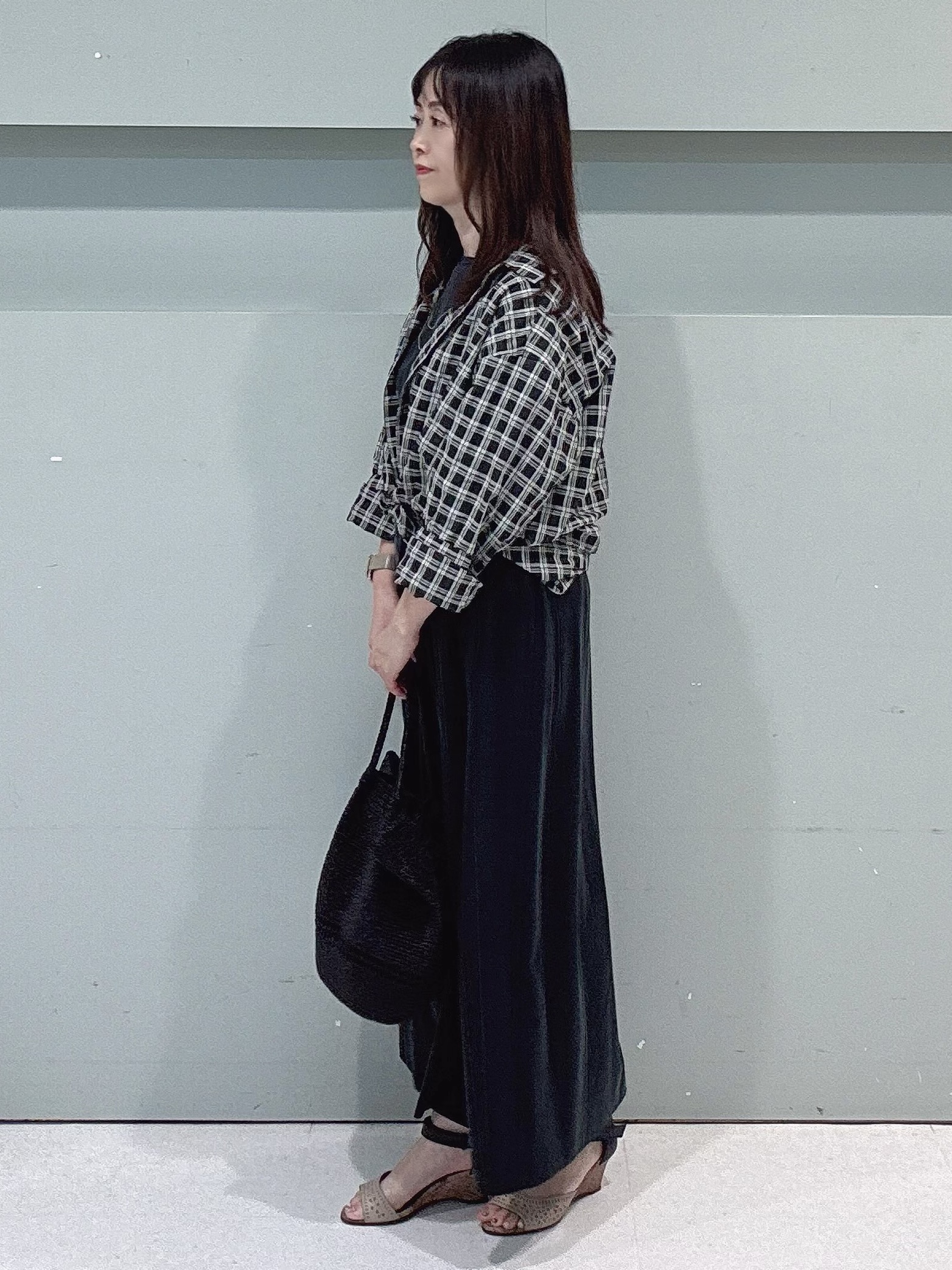 makiさんの「UNTITLED｜【秋映え/羽織り】シアーチェックシャツブラウス」を使ったコーディネート