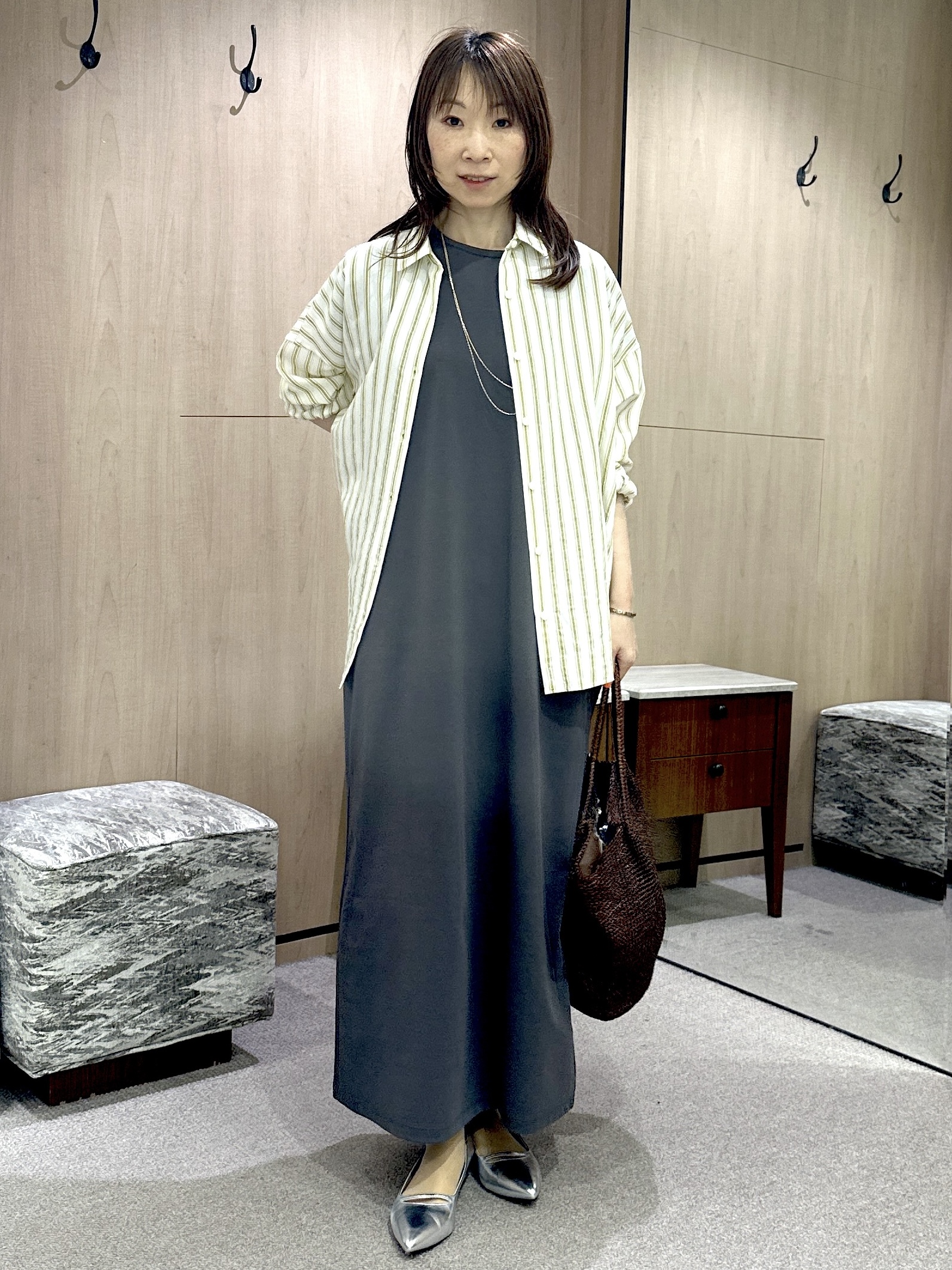 Miwaさんの「UNTITLED｜ストライプシャツ」を使ったコーディネート