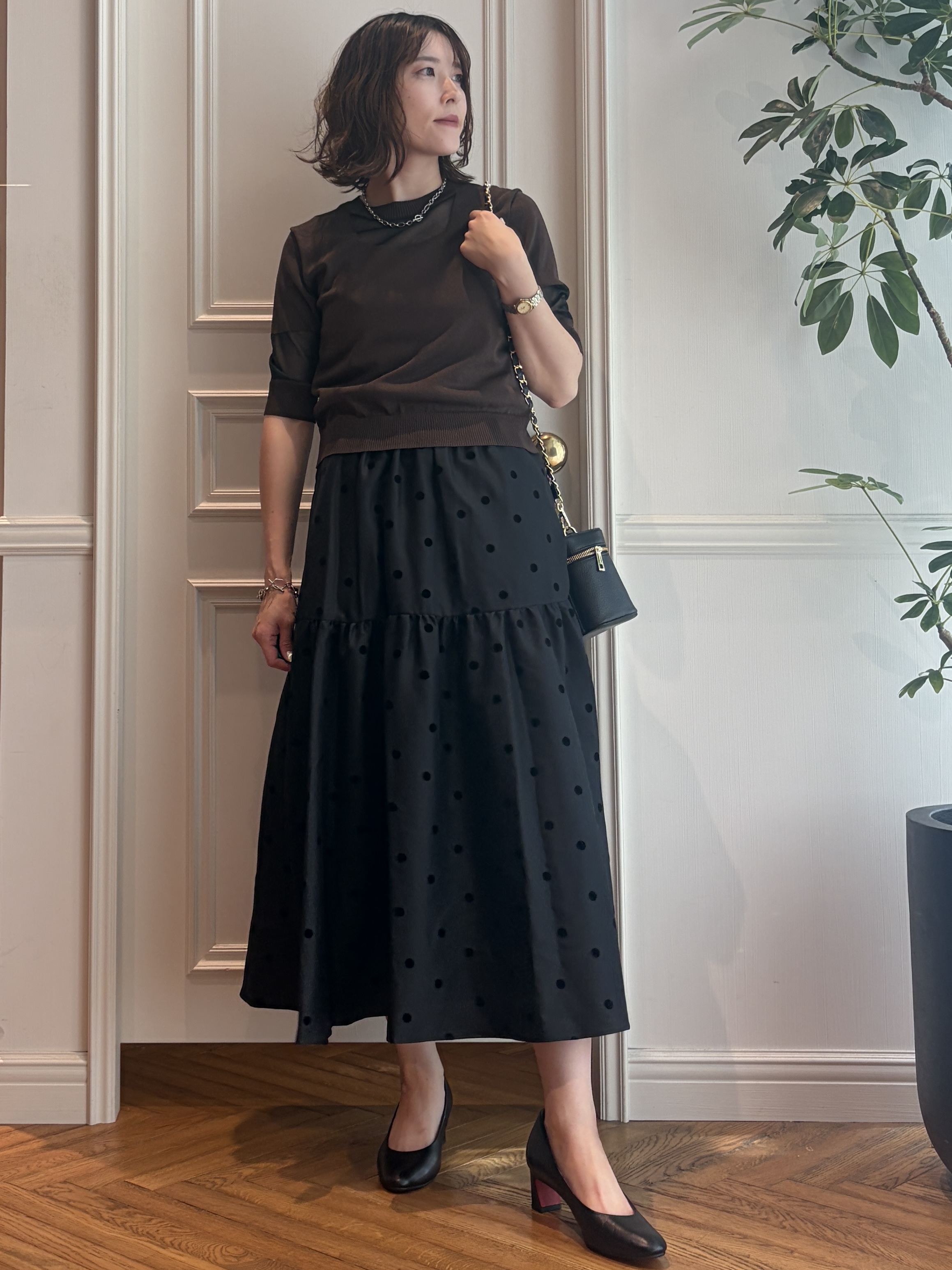 nakaoさんの「DRESSTERIOR｜【otonaMUSE5月号掲載】アーチフィットレザーパンプス」を使ったコーディネート