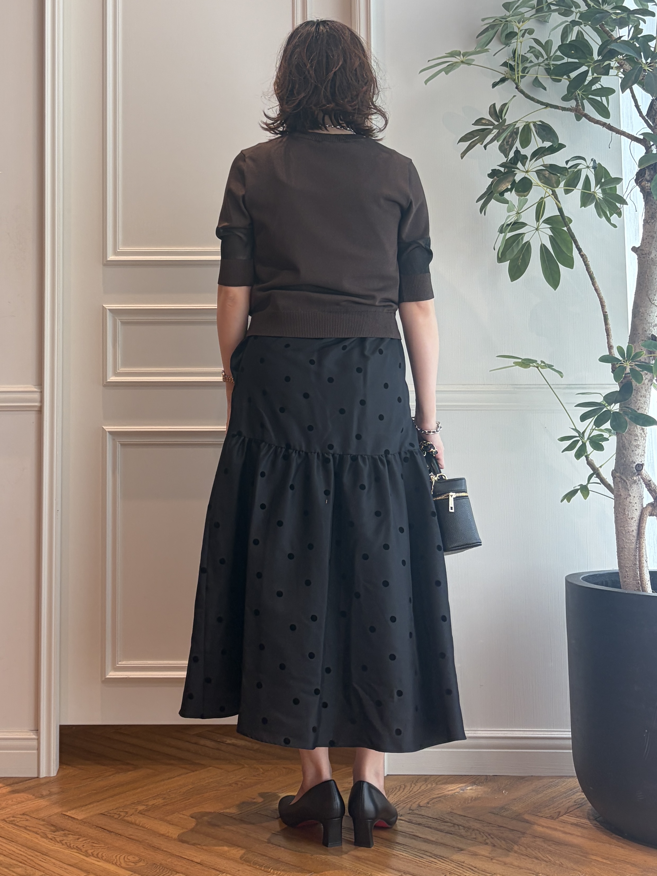 nakaoさんの「DRESSTERIOR｜【otonaMUSE5月号掲載】アーチフィットレザーパンプス」を使ったコーディネート