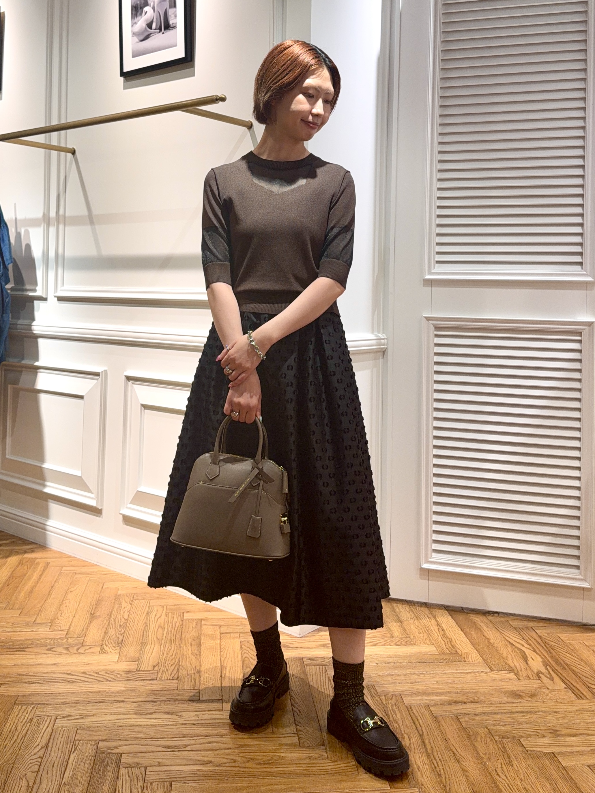 renaさんの「DRESSTERIOR｜【日本製/シアー素材】ウォッシャブルニット ハーフスリーブプルオーバー」を使ったコーディネート