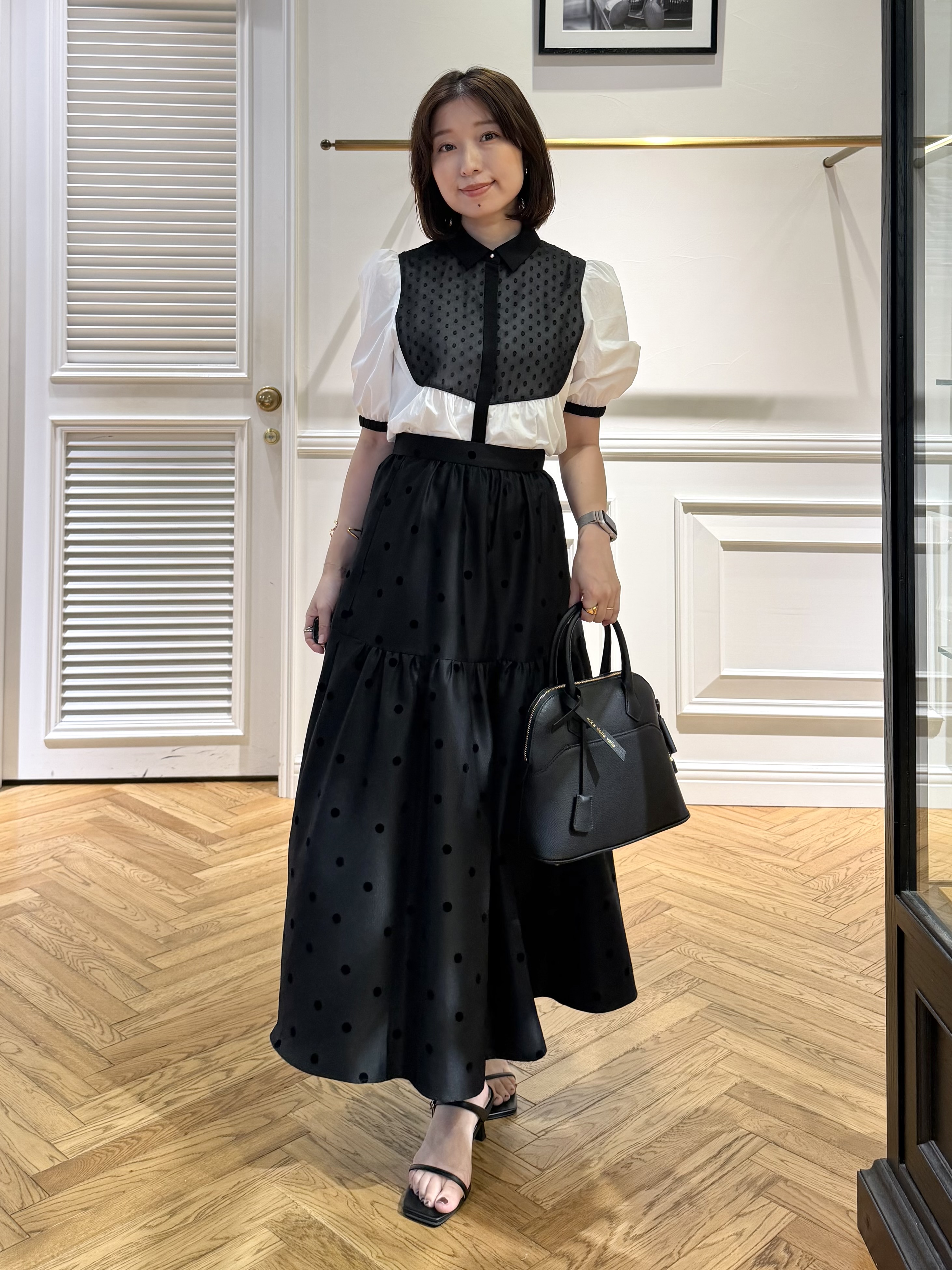 つじ まこさんの「DRESSTERIOR｜【着映え】ブザム チュニックブラウス」を使ったコーディネート