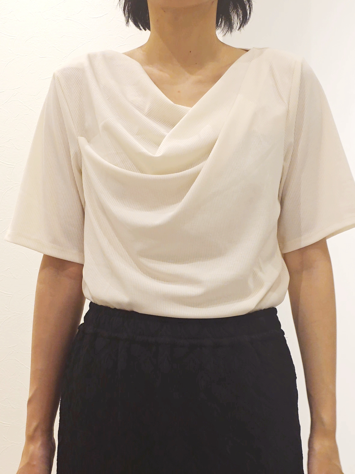 ケイさんの「grove｜着るだけで旬顔 ドレープネックテレコTシャツ」を使ったコーディネート