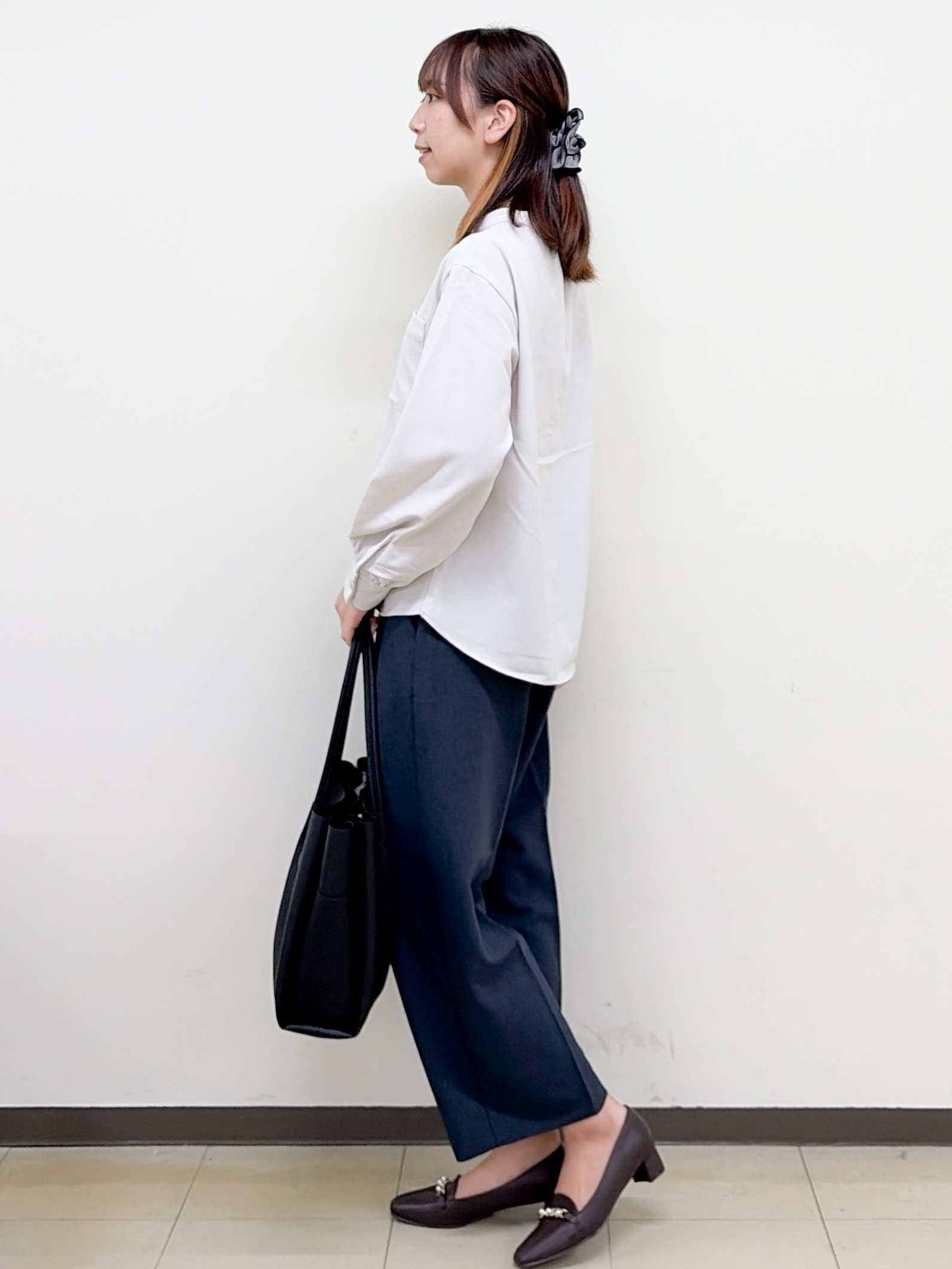 yurinaさんの「index｜【高通気／遮熱】風が通るスキッパーシャツ《洗濯機OK／UVケア／防シワ》」を使ったコーディネート