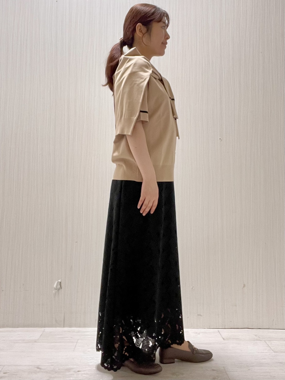 Mさんの「UNTITLED｜【アンサンブル可/きれいめ/通勤】コンパクト5分袖ニット」を使ったコーディネート
