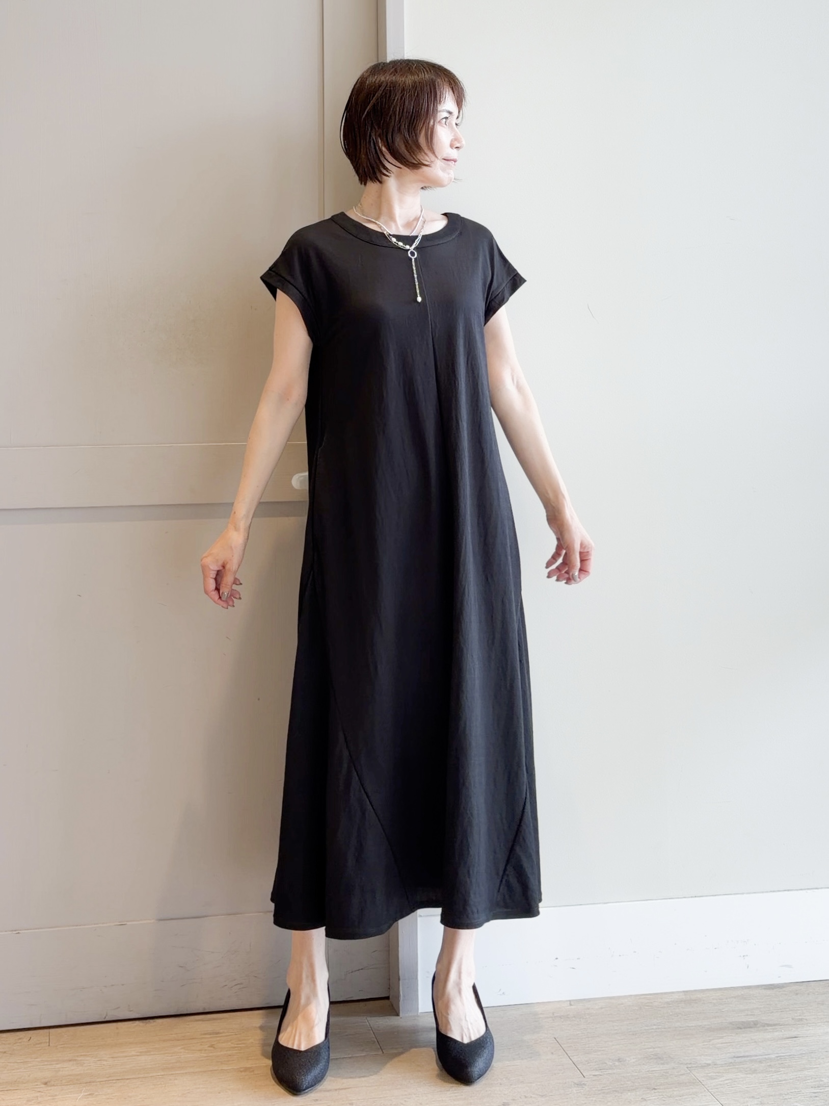 yamakoさんの「grove｜高評価！【UVカット】ベーシックショートカーディガン」を使ったコーディネート