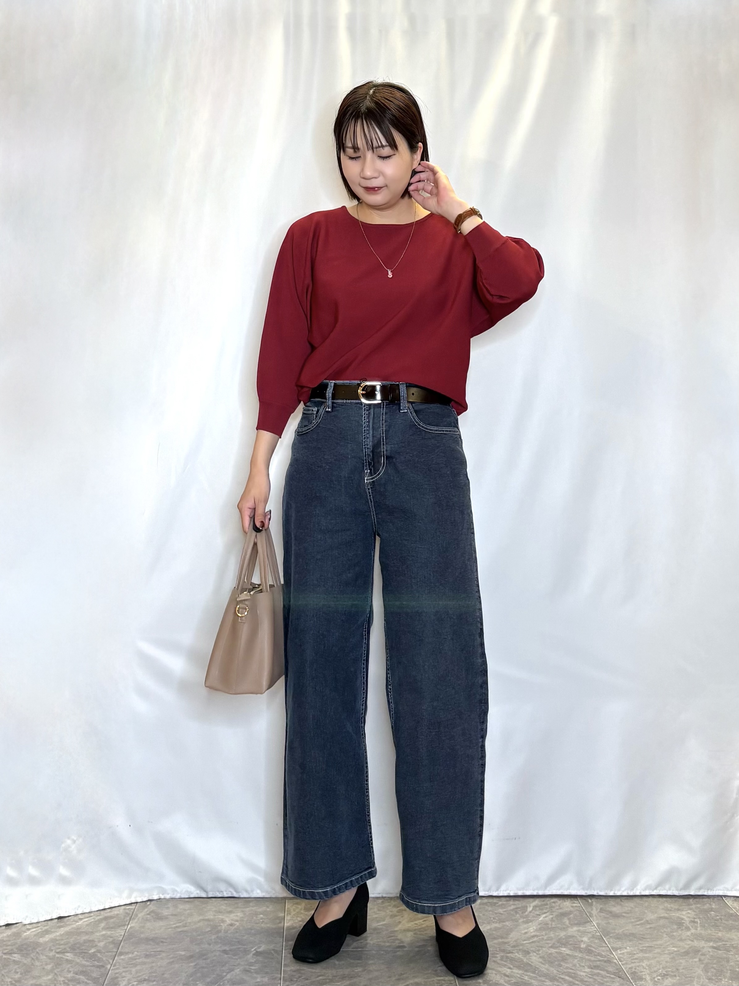 ネリさんの「SHOO･LA･RUE｜【洗濯機可】軽やかさらタッチ インせず着られる すっきり見えドルマンニット」を使ったコーディネート