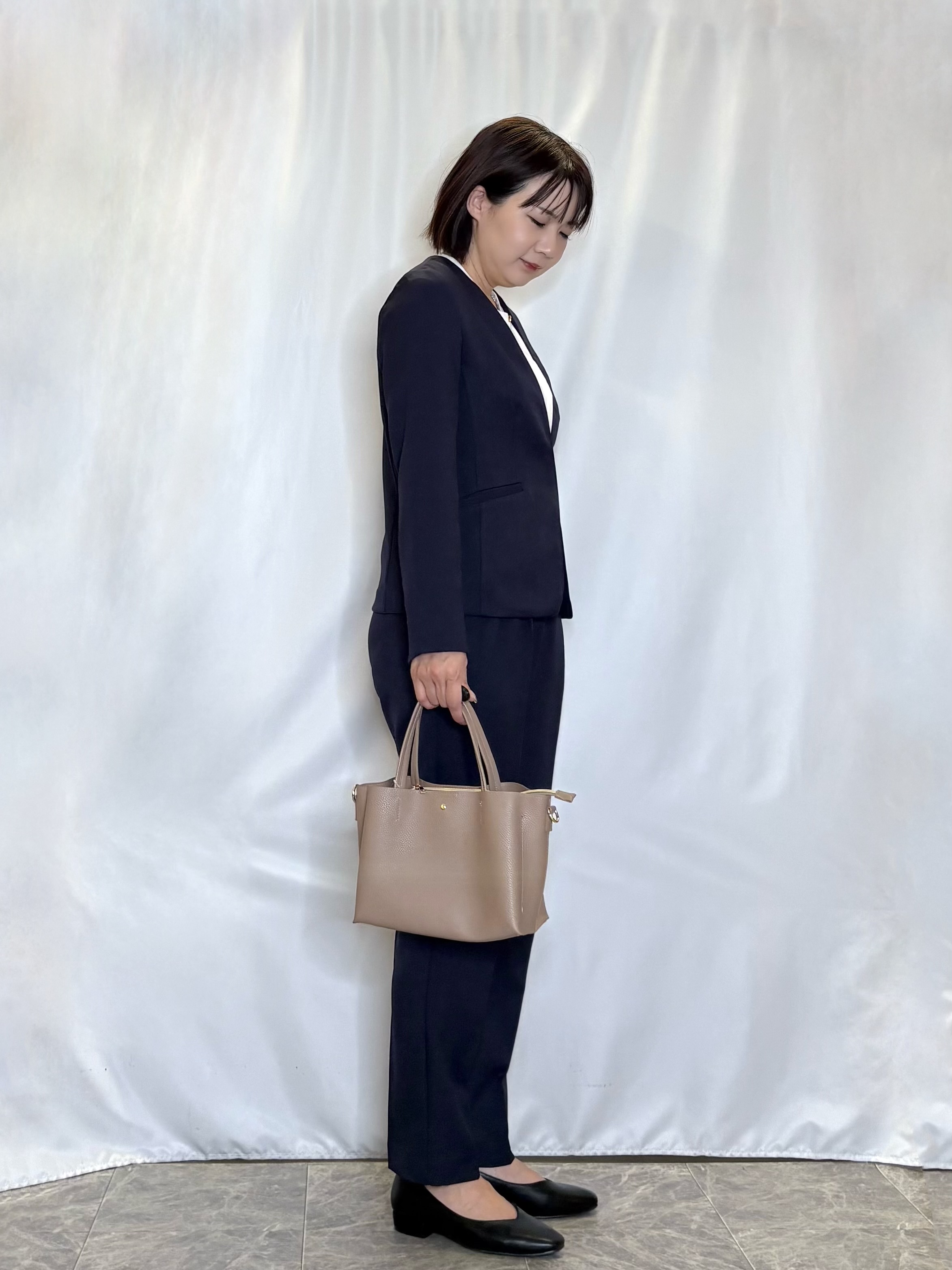 ネリさんの「SHOO･LA･RUE｜【セットアップ可/通勤/洗濯機可/SS-LL】女性らしく決まる カラーレスジャケット」を使ったコーディネート