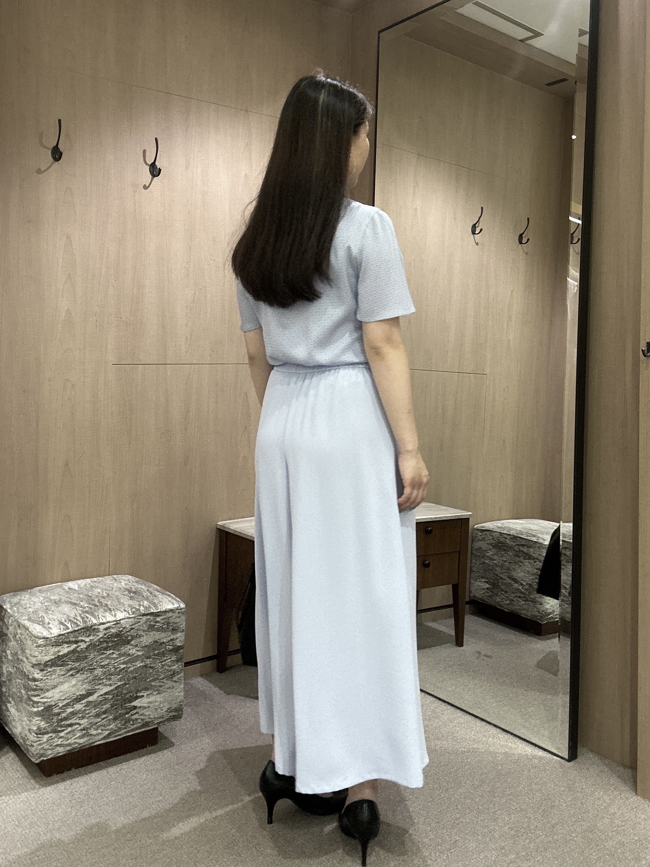 YURIさんの「UNTITLED｜【通勤オフィス/スーツインナー】ダイヤジオメプリントブラウス」を使ったコーディネート