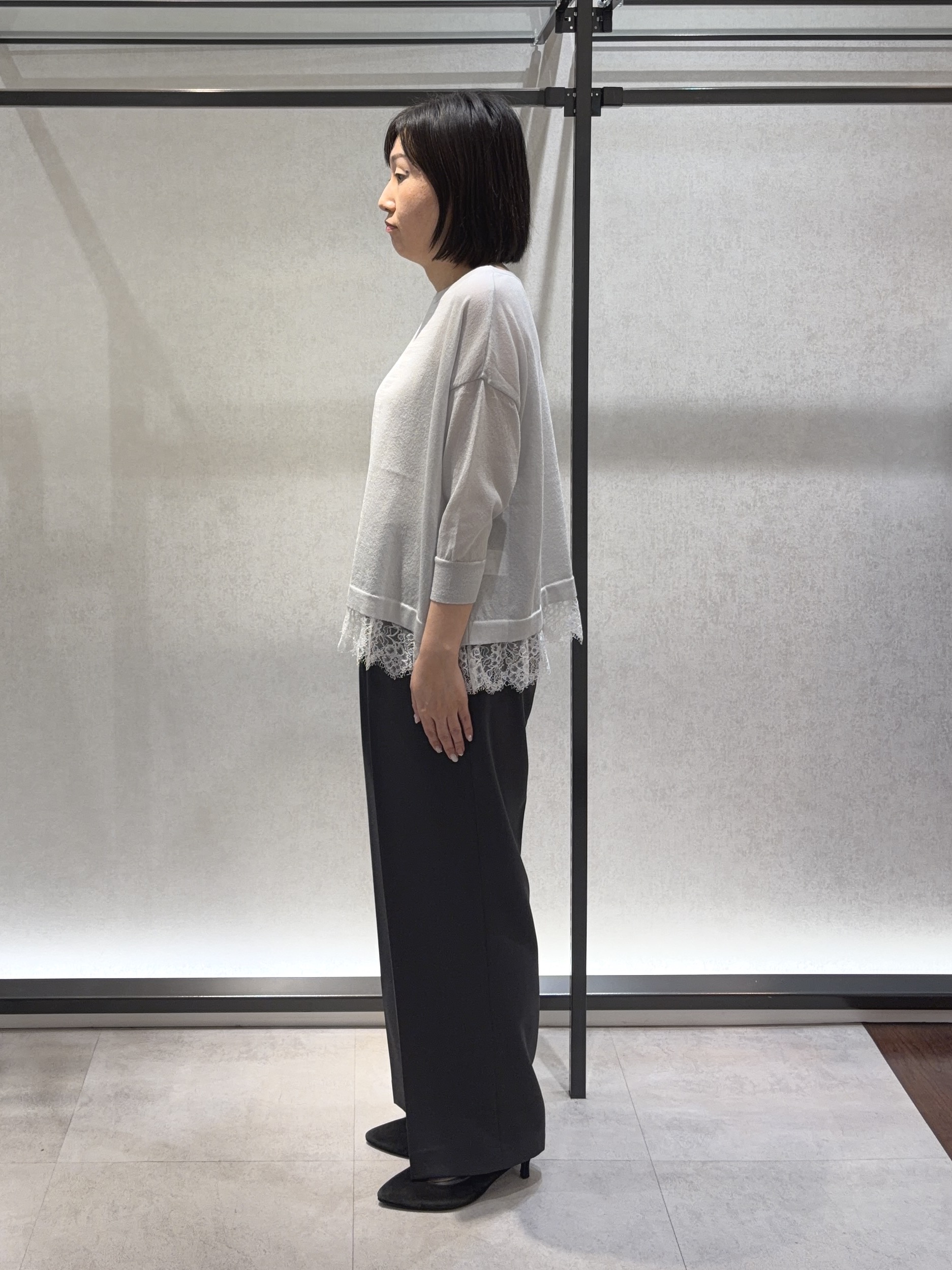 わたなべさんの「UNTITLED｜【一枚で着映え】レースドッキングニットプルオーバー」を使ったコーディネート