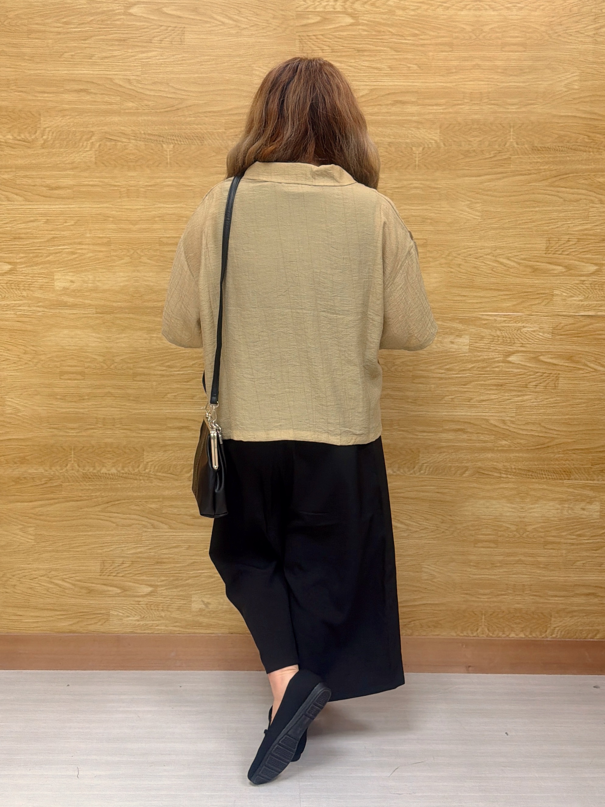 ぁむさんの「SHOO･LA･RUE｜【S-LL/5分袖/洗濯機可】程よい透け感 ポケット付きシャツ」を使ったコーディネート