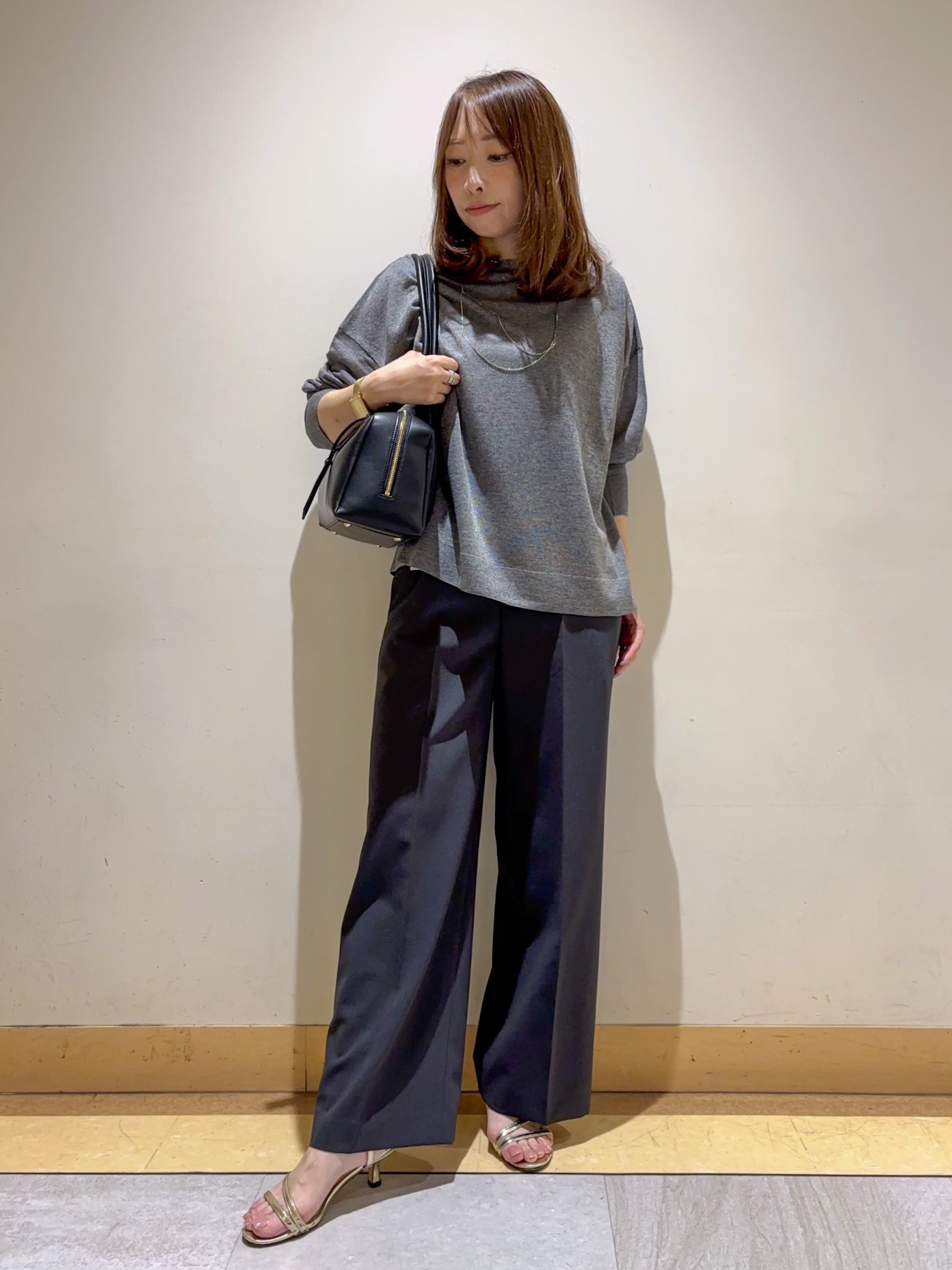 sattoさんの「UNTITLED｜【アンサンブル可/秋羽織り/シアー】前後2WAYカーディガン」を使ったコーディネート