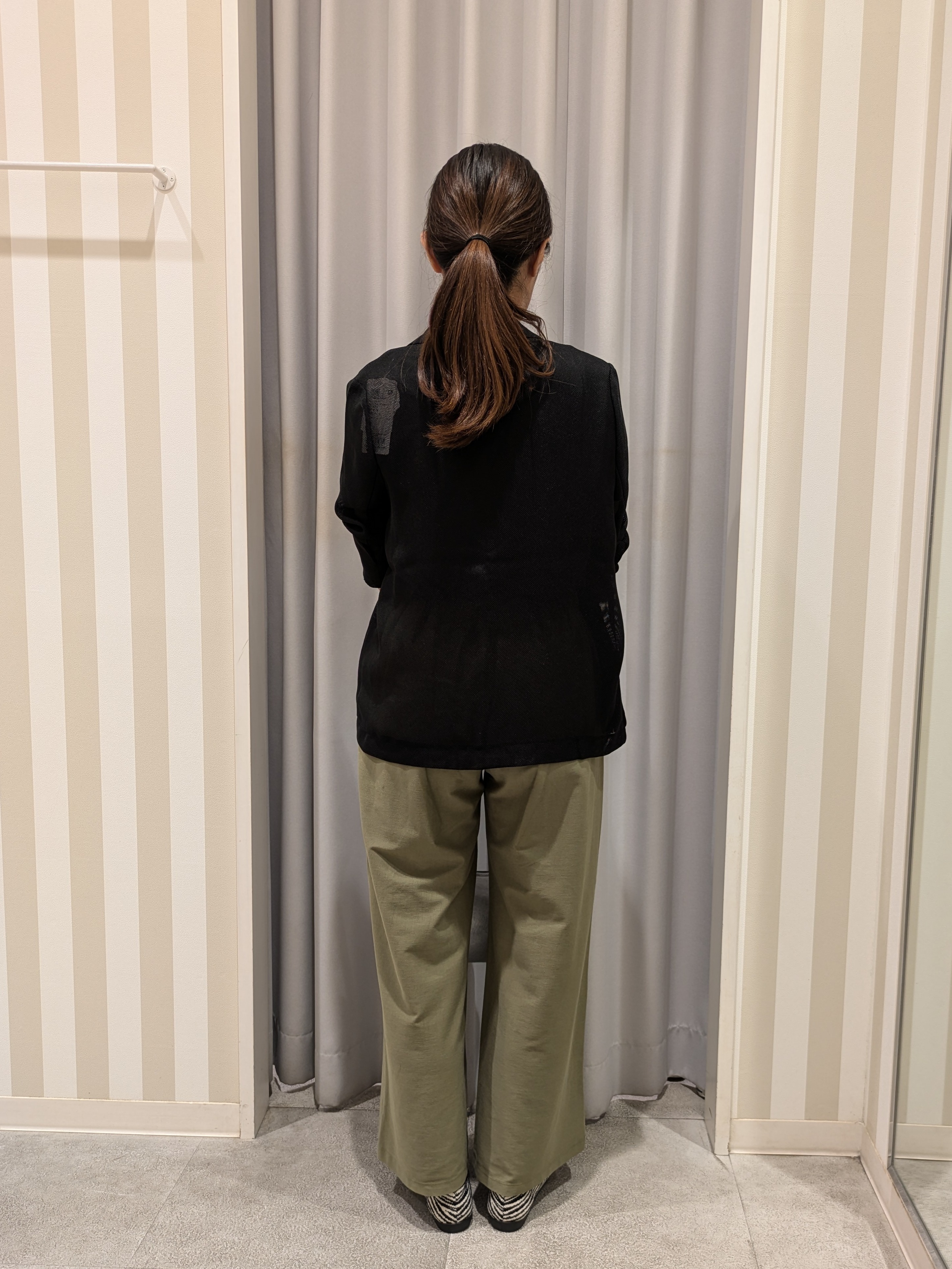 𝐂𝐡𝐢𝐢 &hearts;(ちー)さんの「SHOO･LA･RUE｜【通気性〇/セットアップ可/S-LL/洗濯機可】紫外線対策にも メッシュテーラードジャケット」を使ったコーディネート