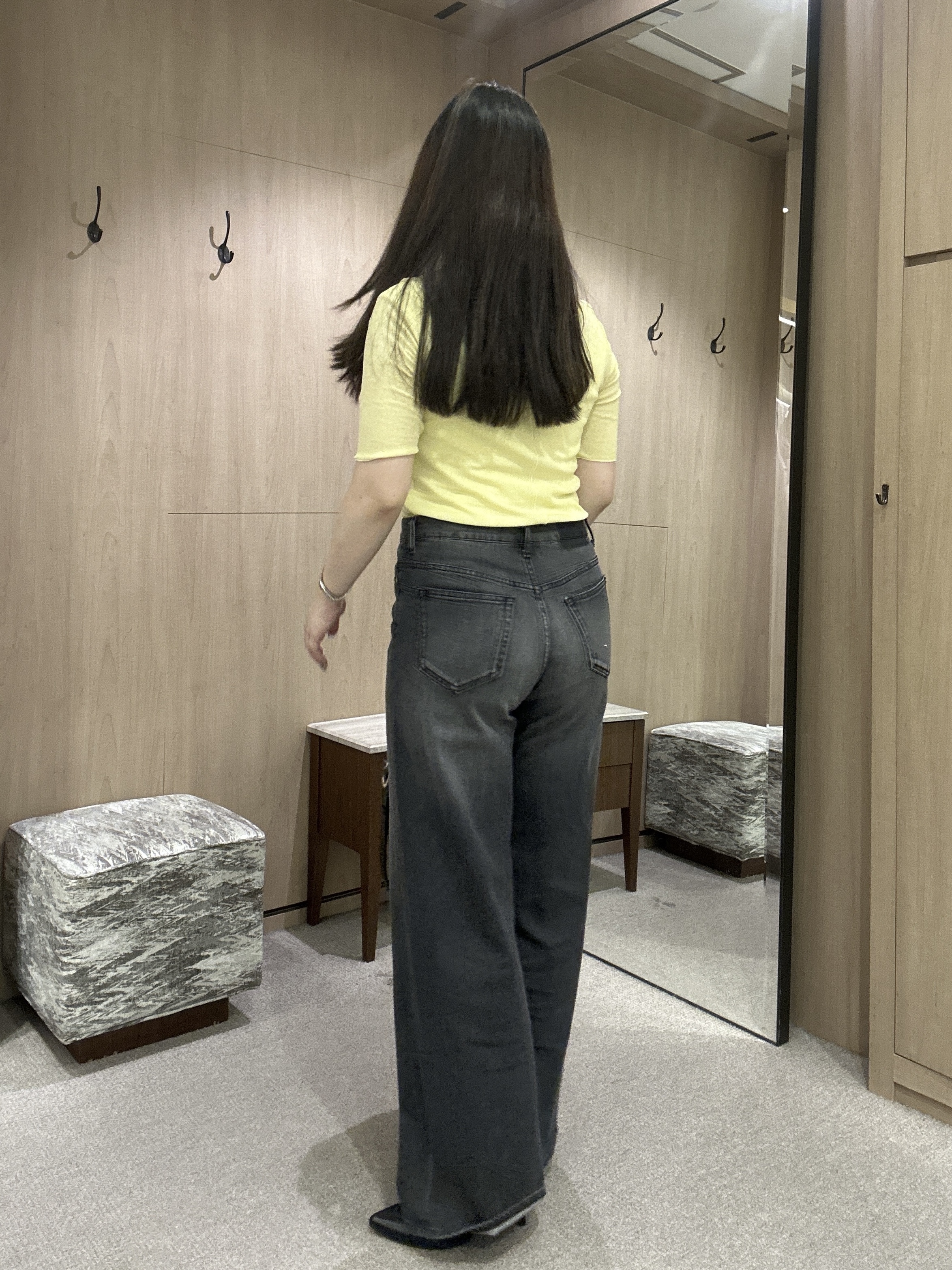 YURIさんの「UNTITLED｜【重ね着レイヤードに】シアーテレコハイネックトップス」を使ったコーディネート