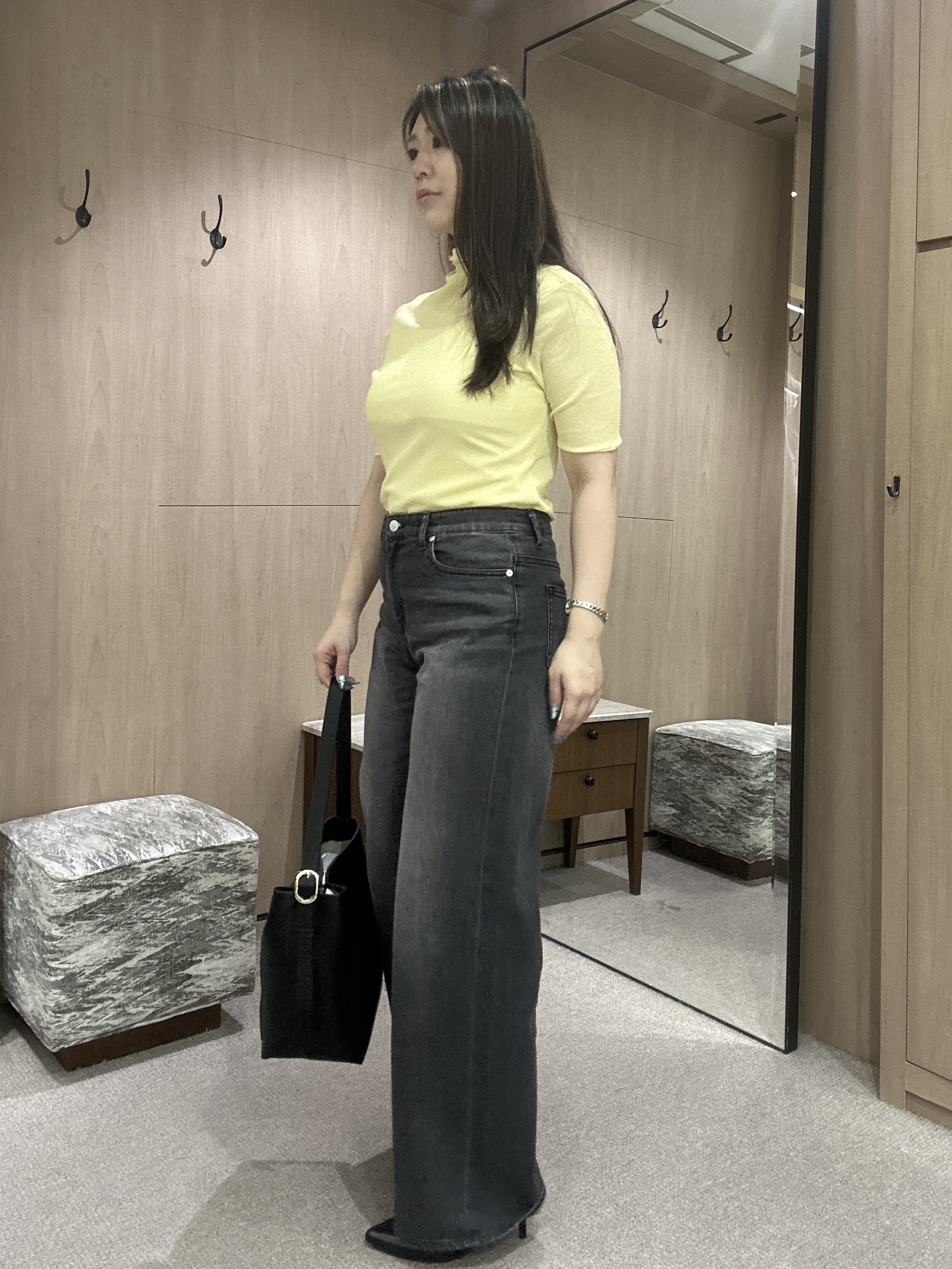 YURIさんの「UNTITLED｜【重ね着レイヤードに】シアーテレコハイネックトップス」を使ったコーディネート