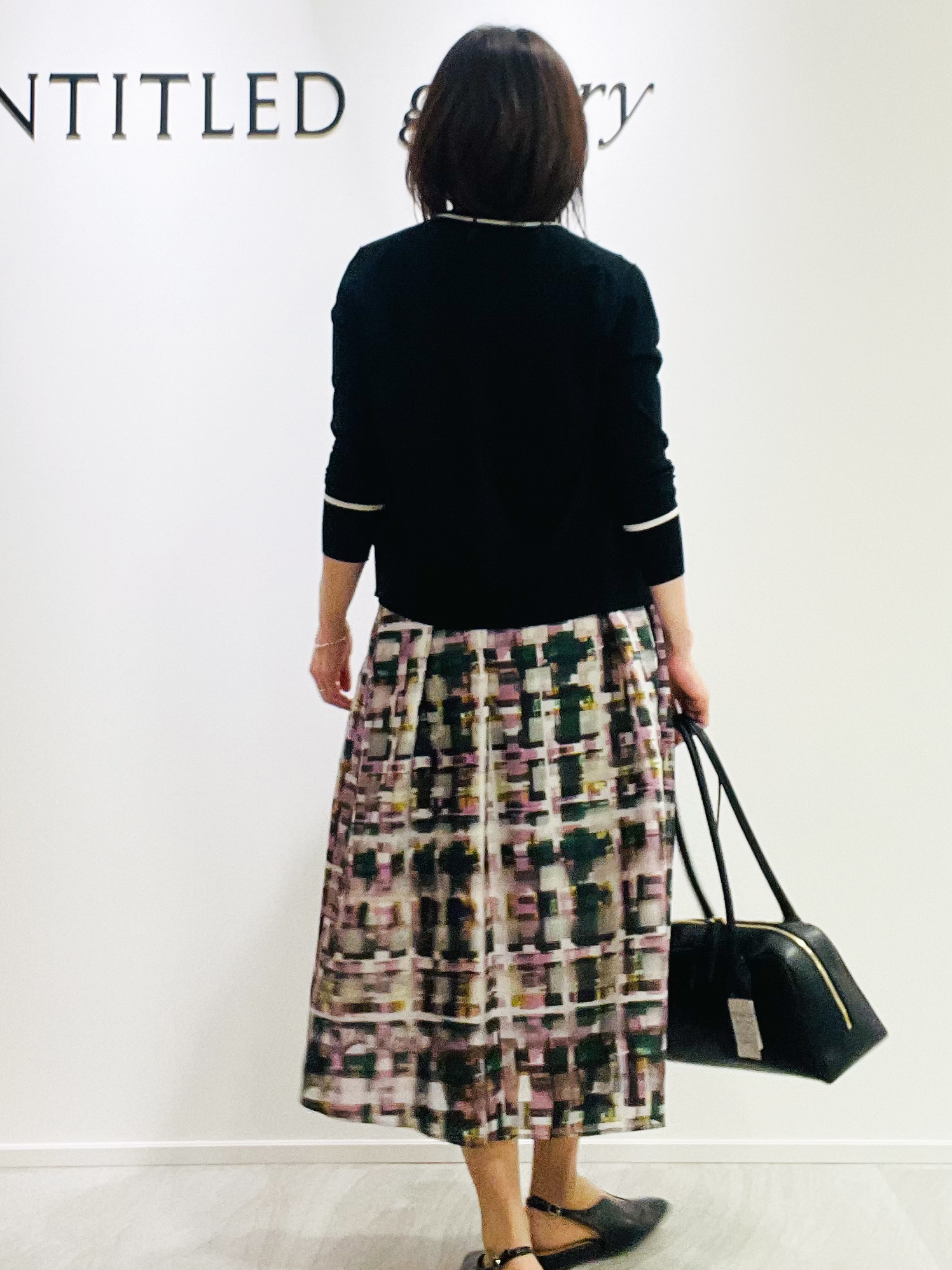 めいさんの「UNTITLED｜【アンサンブル可能/秋羽織り】コンパクトニットカーディガン」を使ったコーディネート