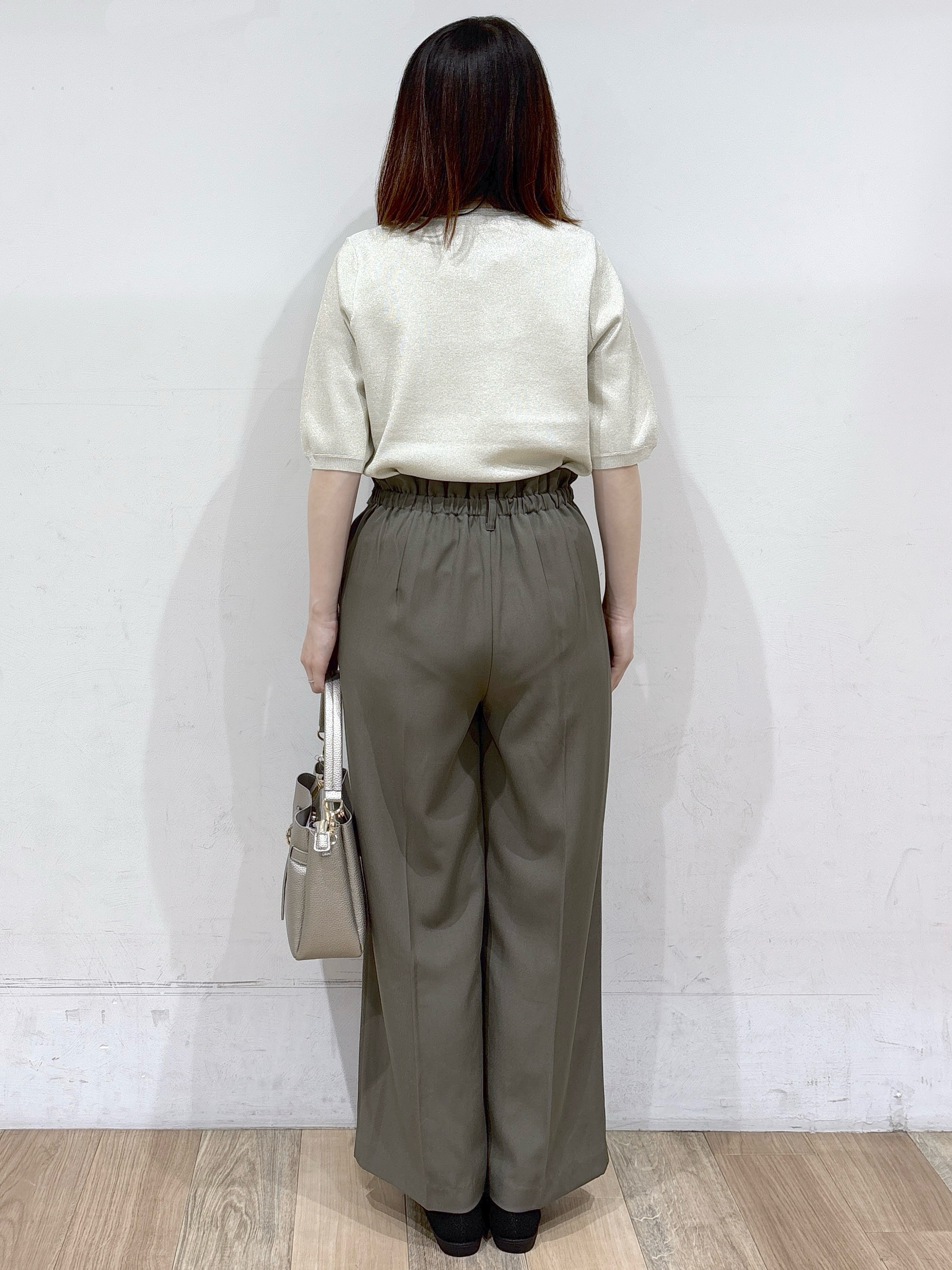 るーさんの「grove｜【選べる着丈/UVカット/接触冷感etc】センタープレス取れにくいワイドパンツ」を使ったコーディネート