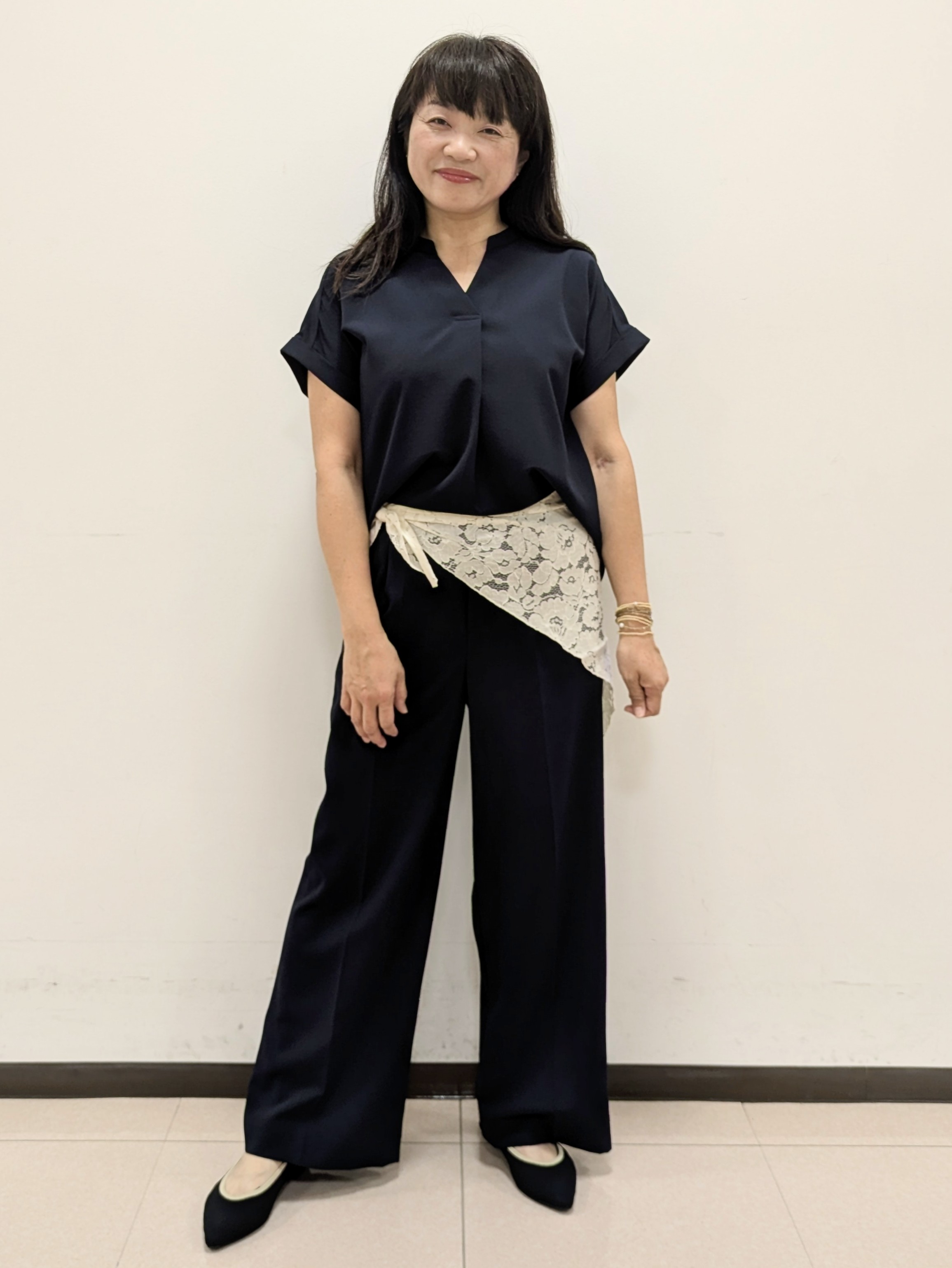 ともさんの「UNTITLED｜【セットアップ可/UVカット】エアリークールブラウス」を使ったコーディネート