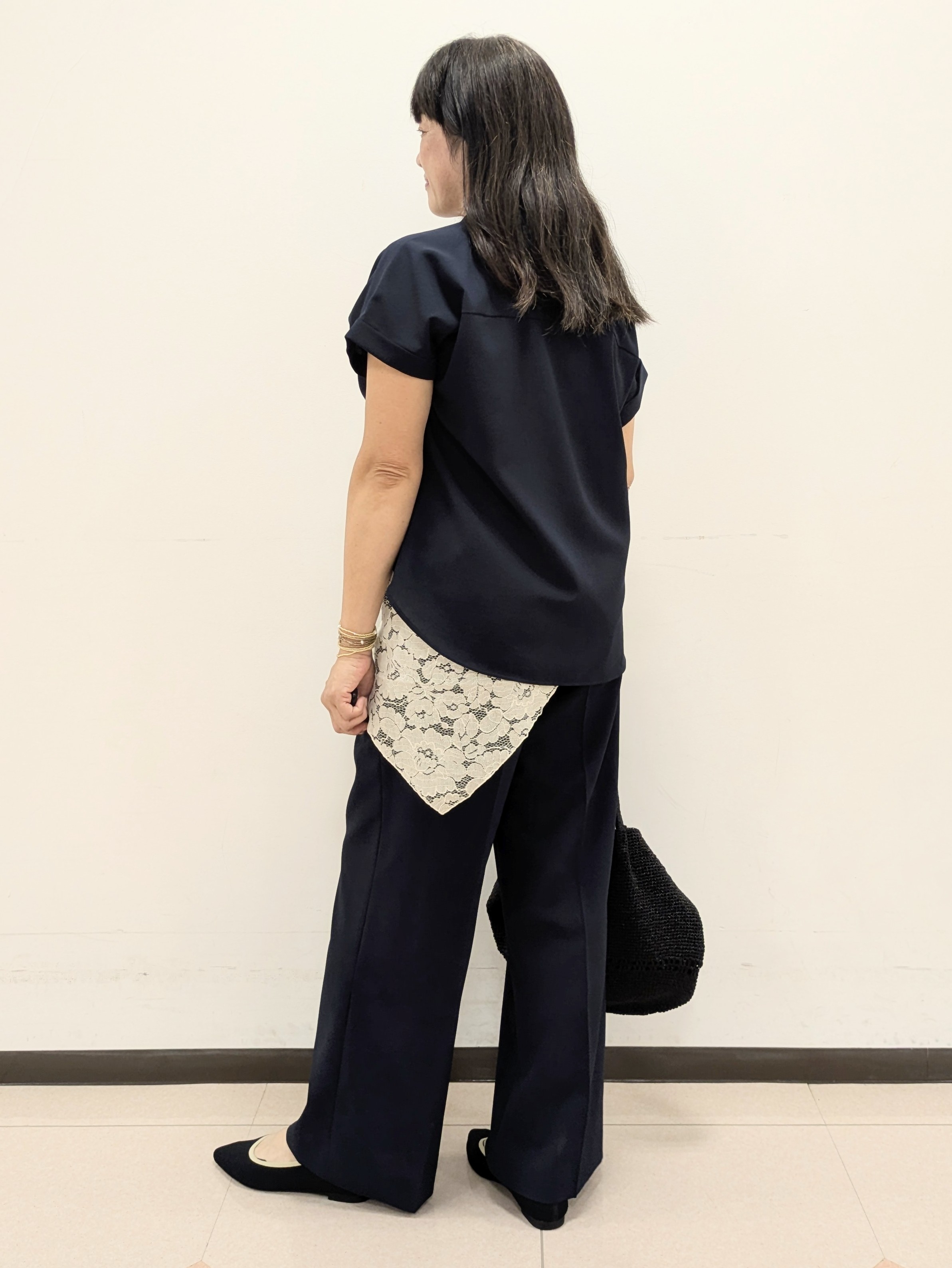 ともさんの「UNTITLED｜【セットアップ可/UVカット】エアリークールブラウス」を使ったコーディネート