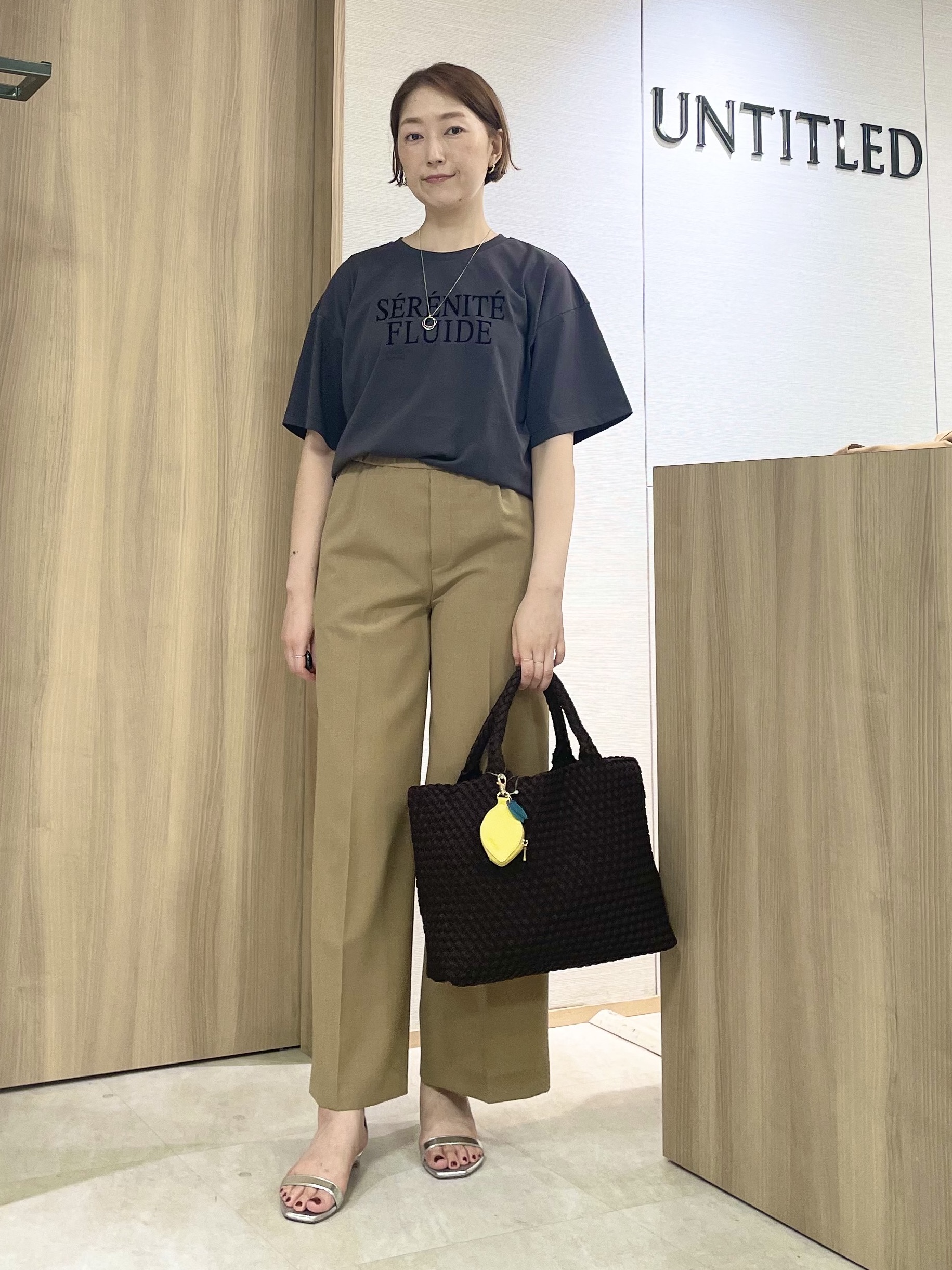 aliceさんの「UNTITLED｜【秋の通勤羽織/セットアップ可/UVカット】エアリークール半袖ジャケット」を使ったコーディネート
