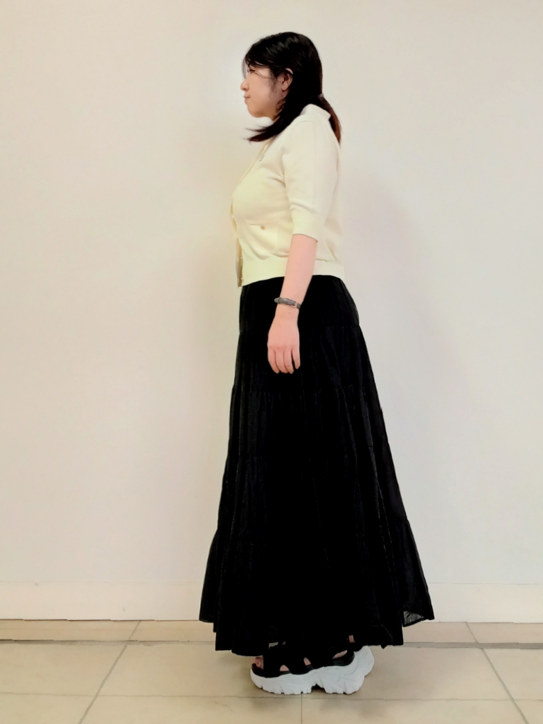 emiさんの「DRESSTERIOR｜【UVカット】クールタッチ シャツカーディガン」を使ったコーディネート